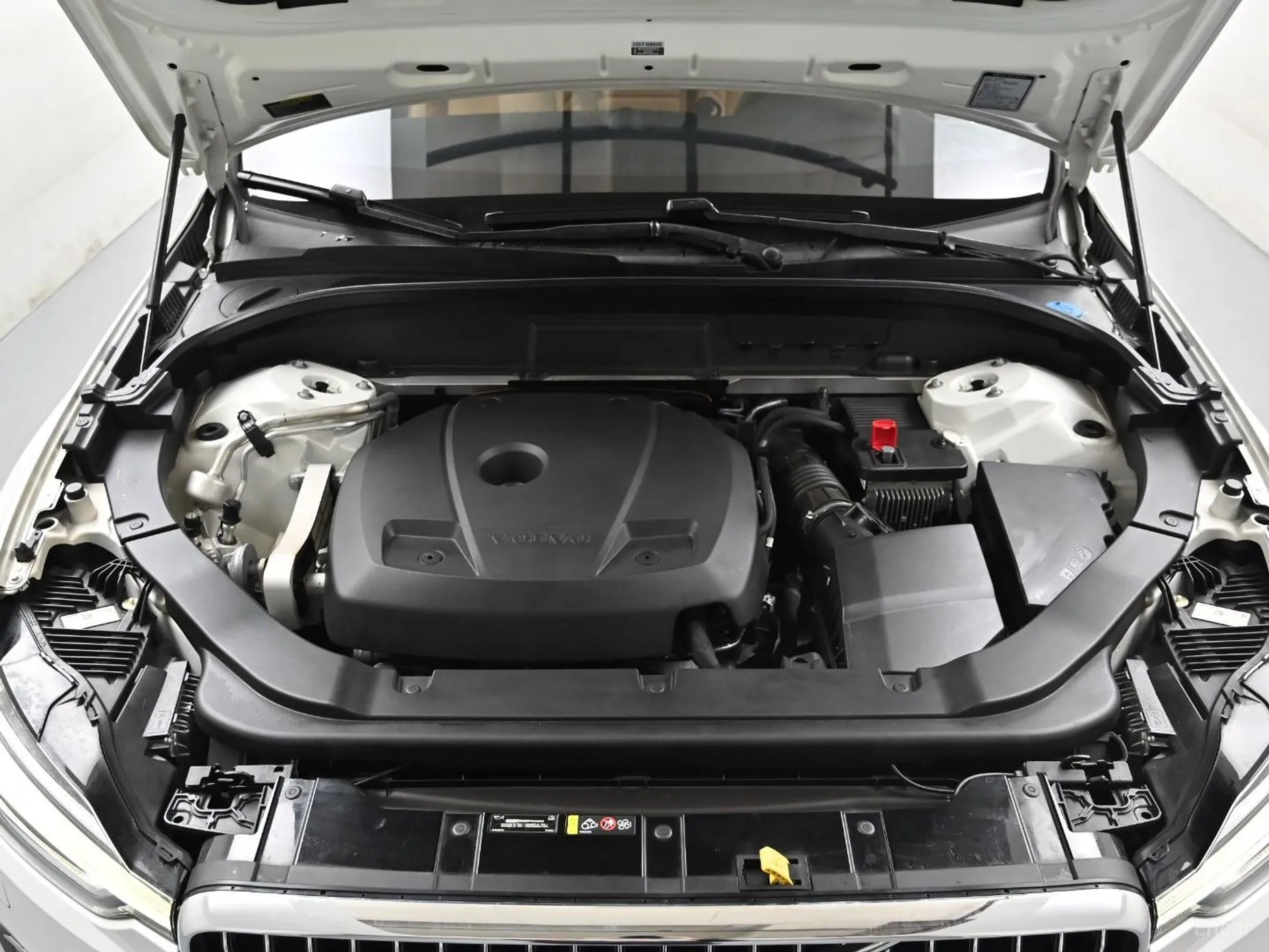 Volvo XC60 Gen 2 превью 6