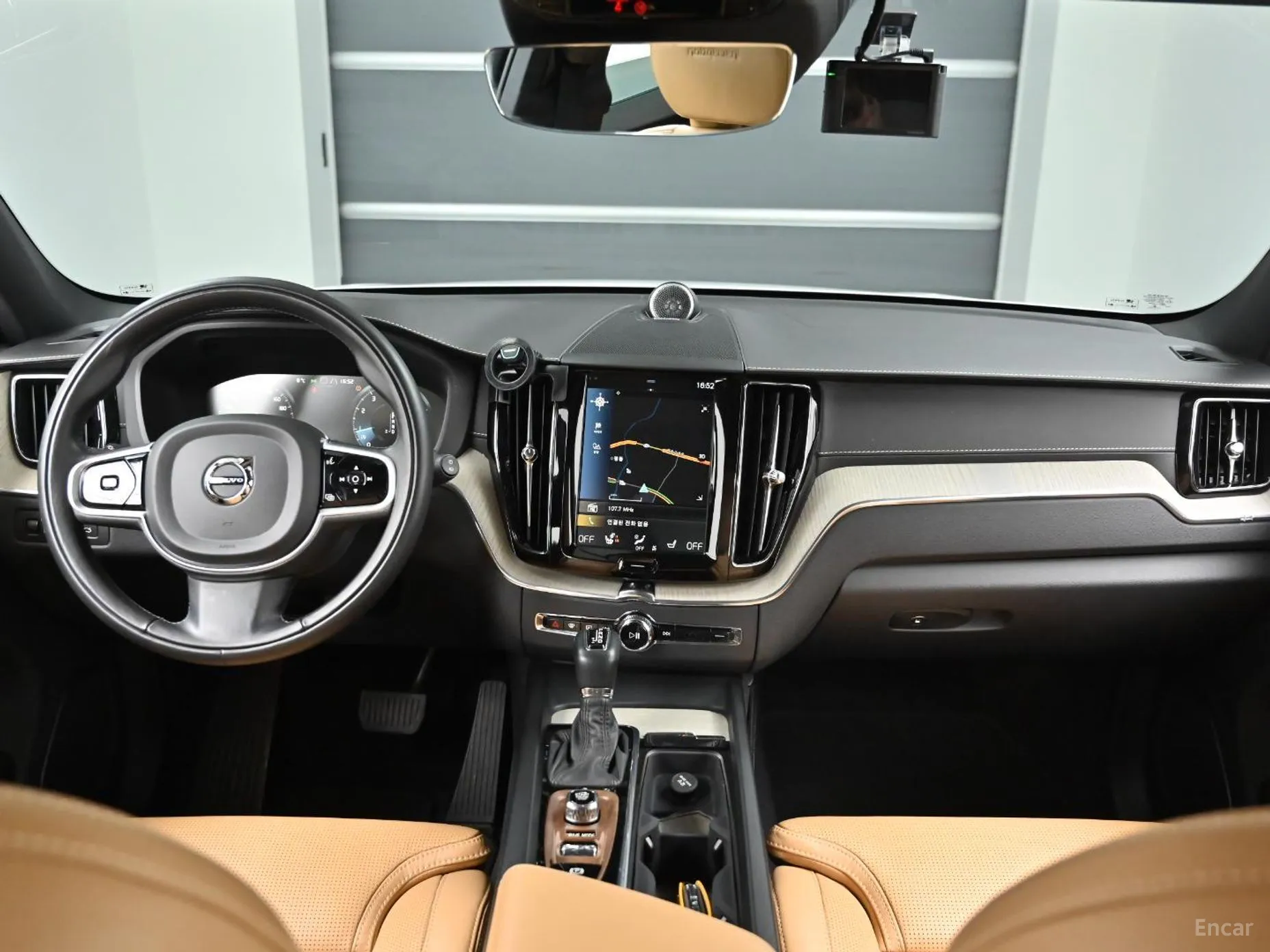 Volvo XC60 Gen 2 превью 7