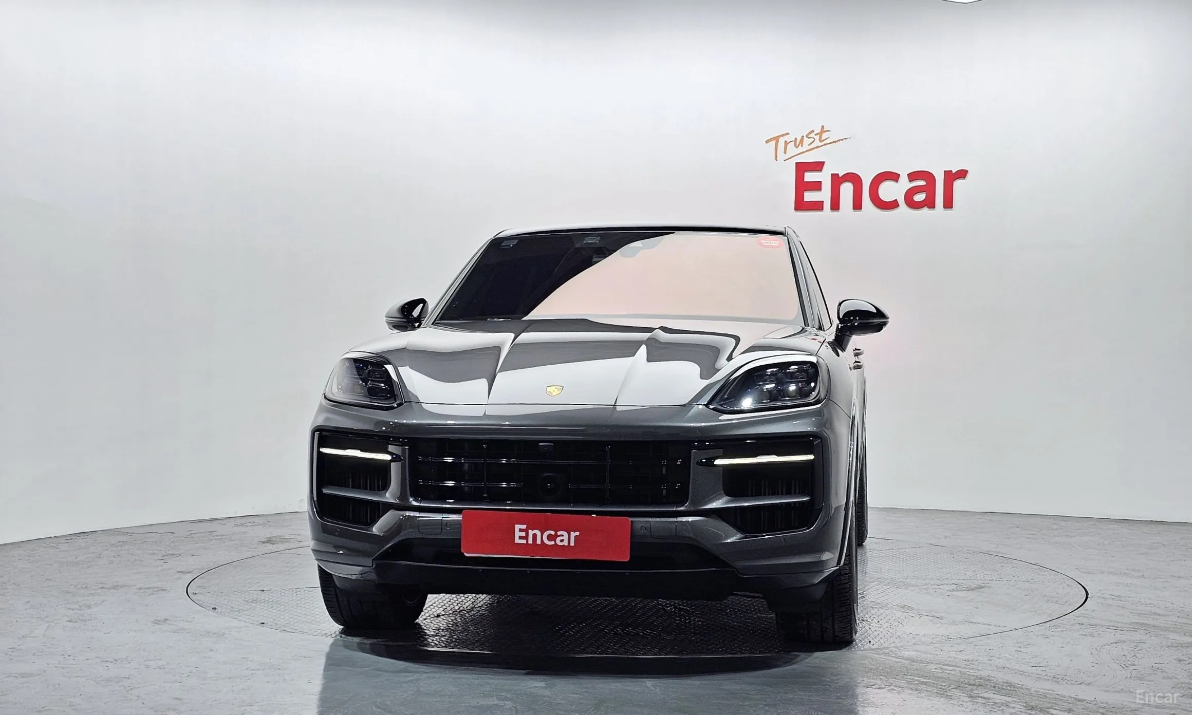 Porsche Cayenne (PO536) превью 3