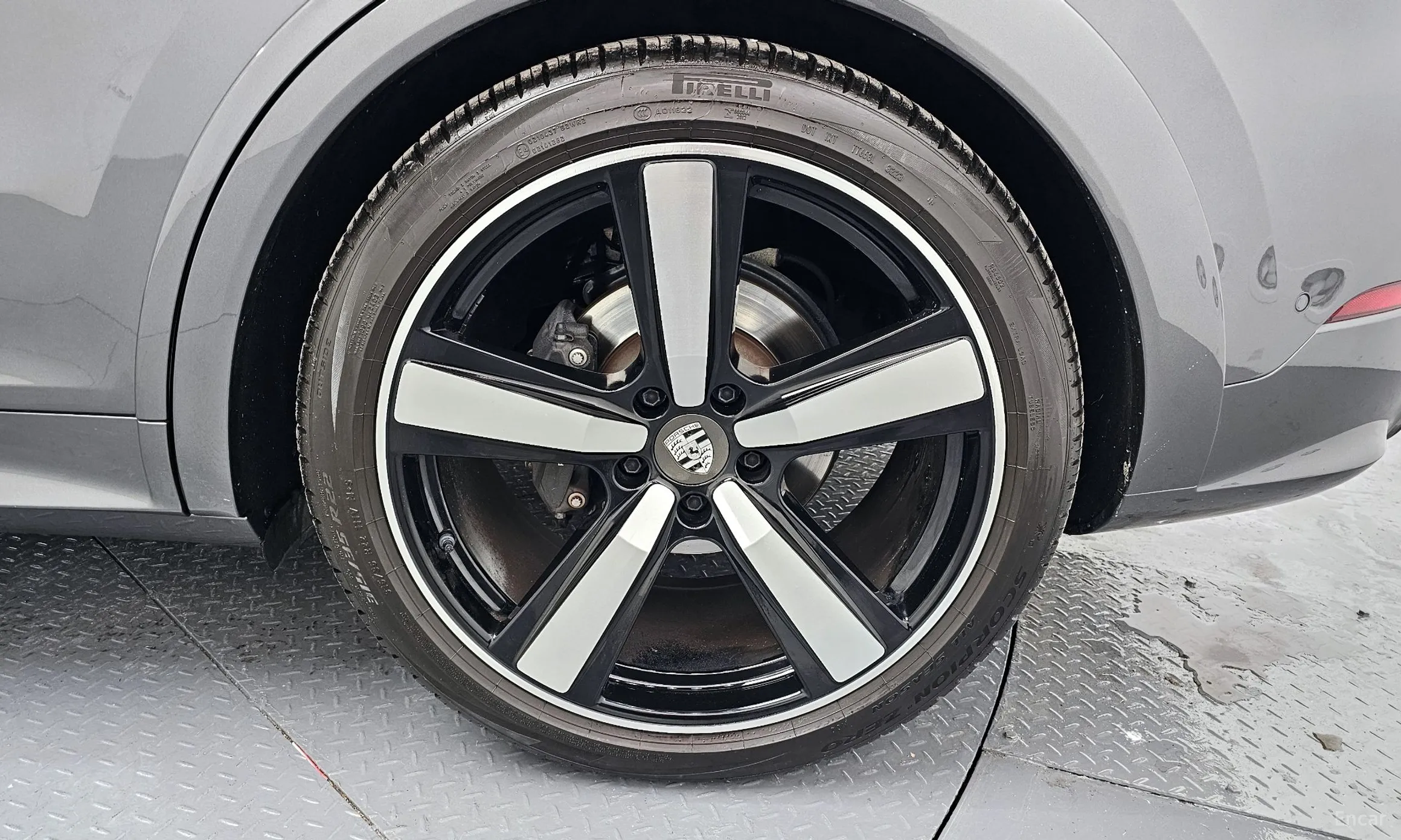 Porsche Cayenne (PO536) превью 5