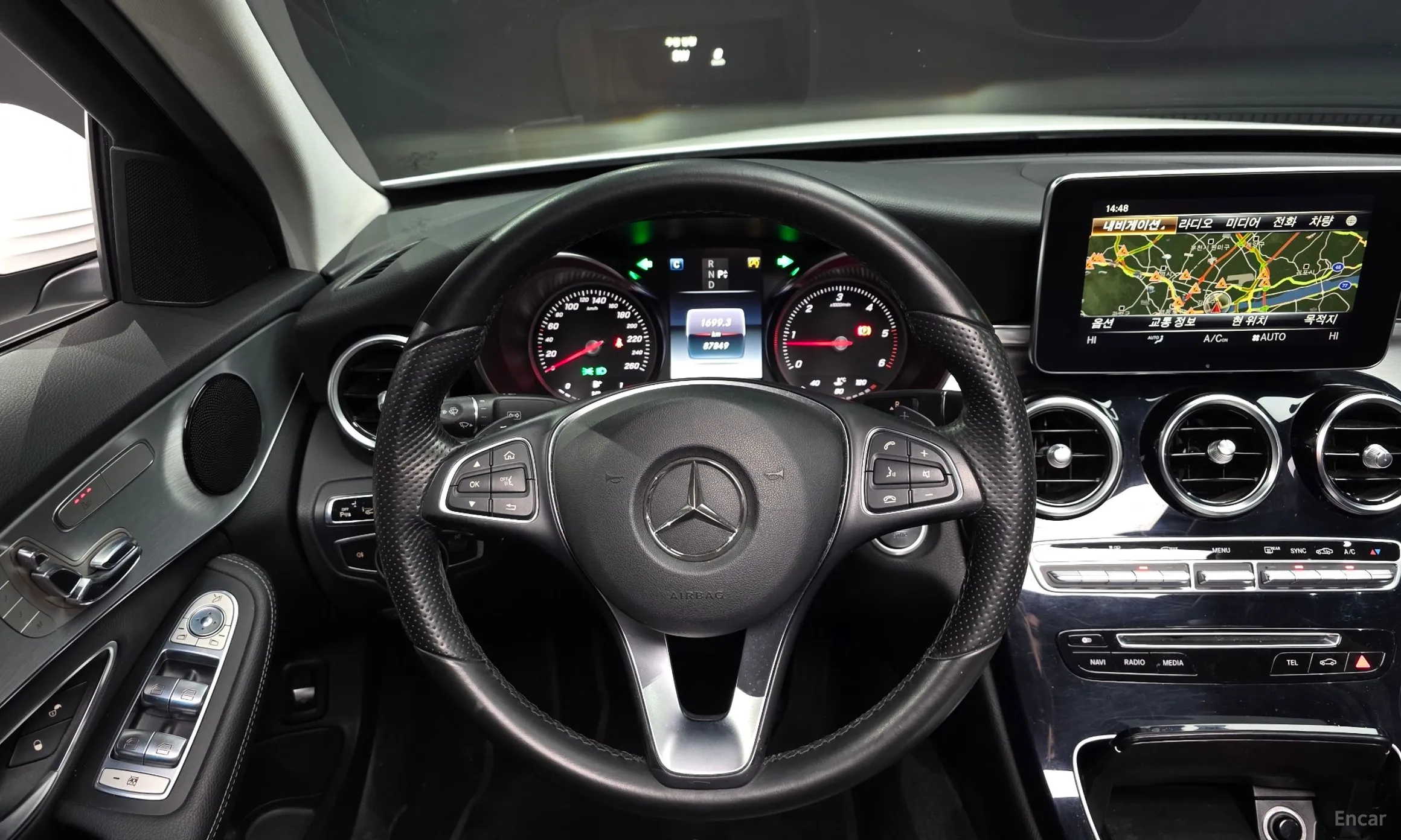 Mercedes Benz C-Class W205 превью 13