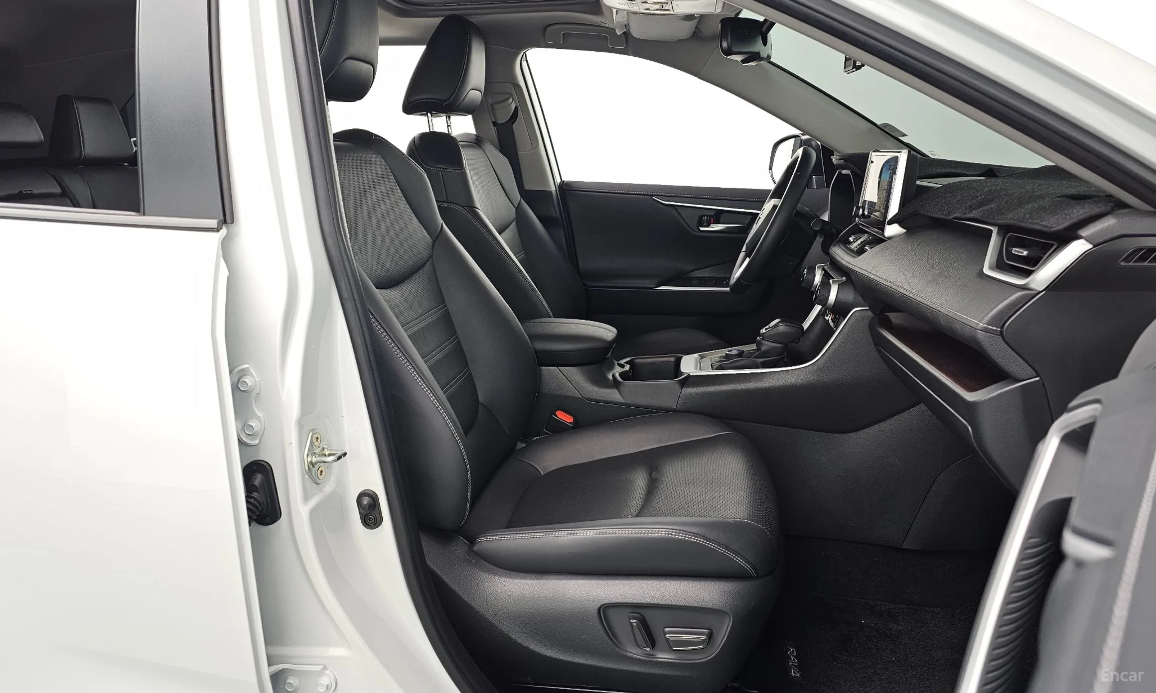 Toyota RAV4 5th Generation превью 10