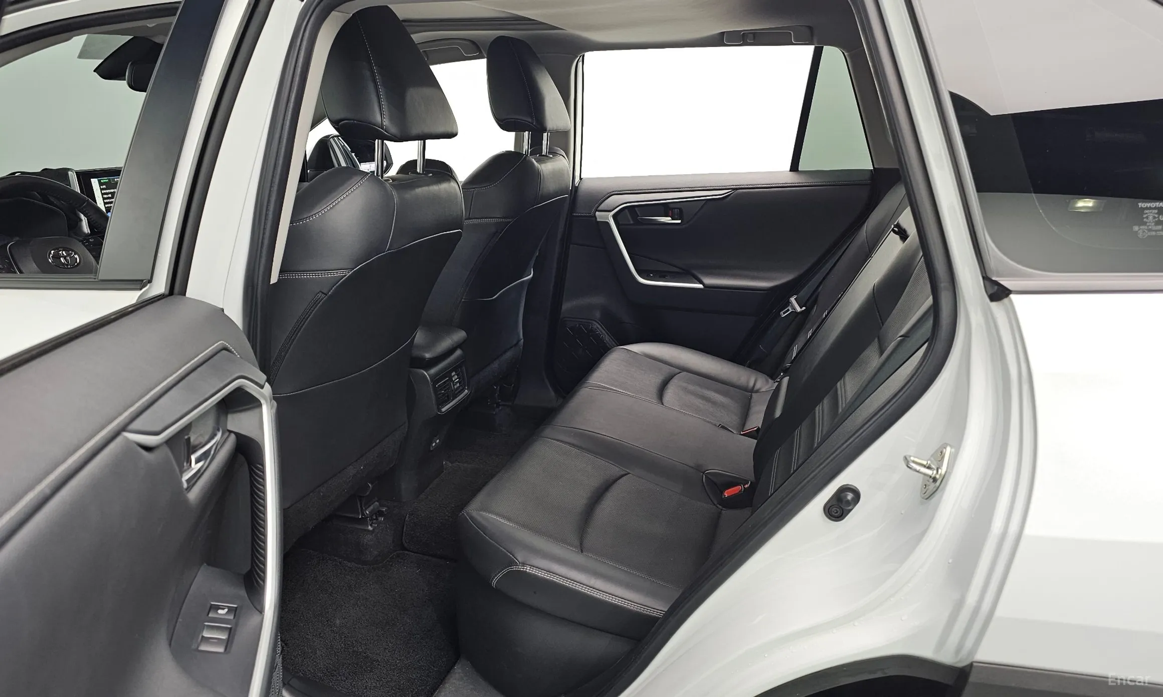 Toyota RAV4 5th Generation превью 12