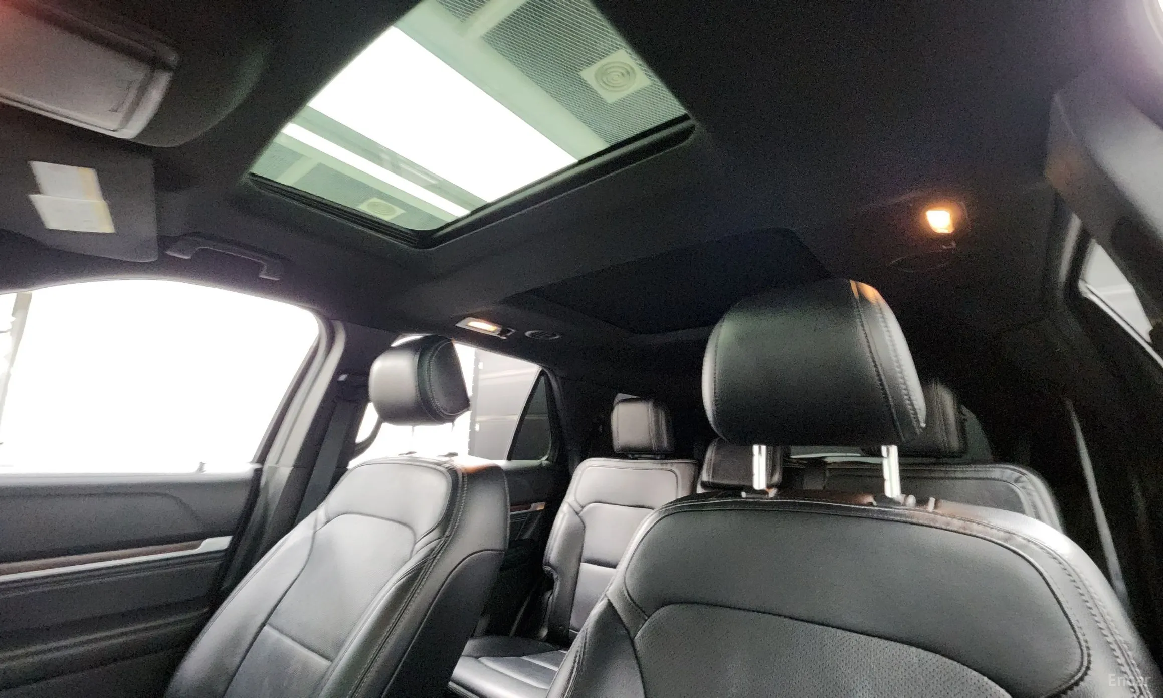 Ford Explorer превью 19