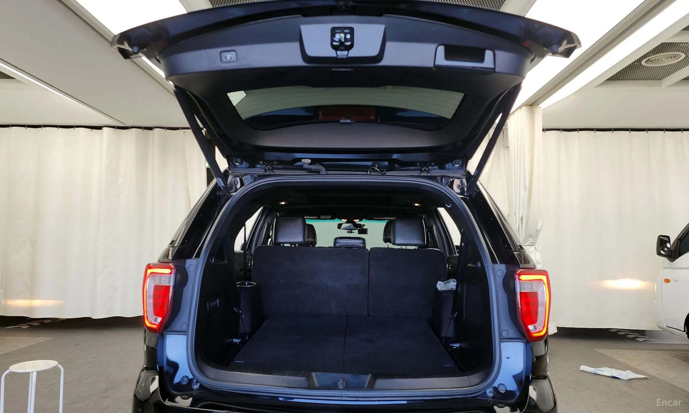 Ford Explorer превью 20
