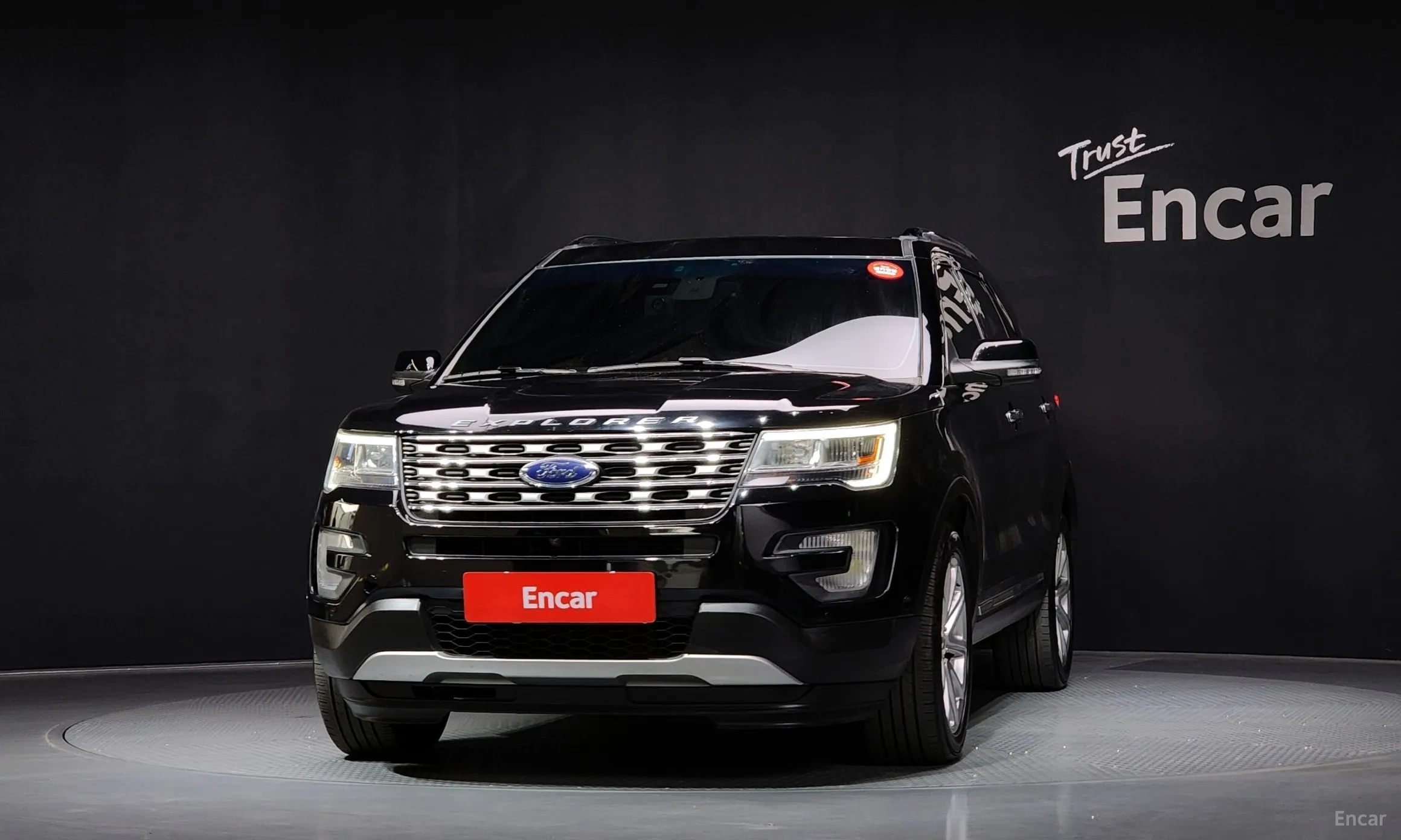 Ford Explorer превью 3