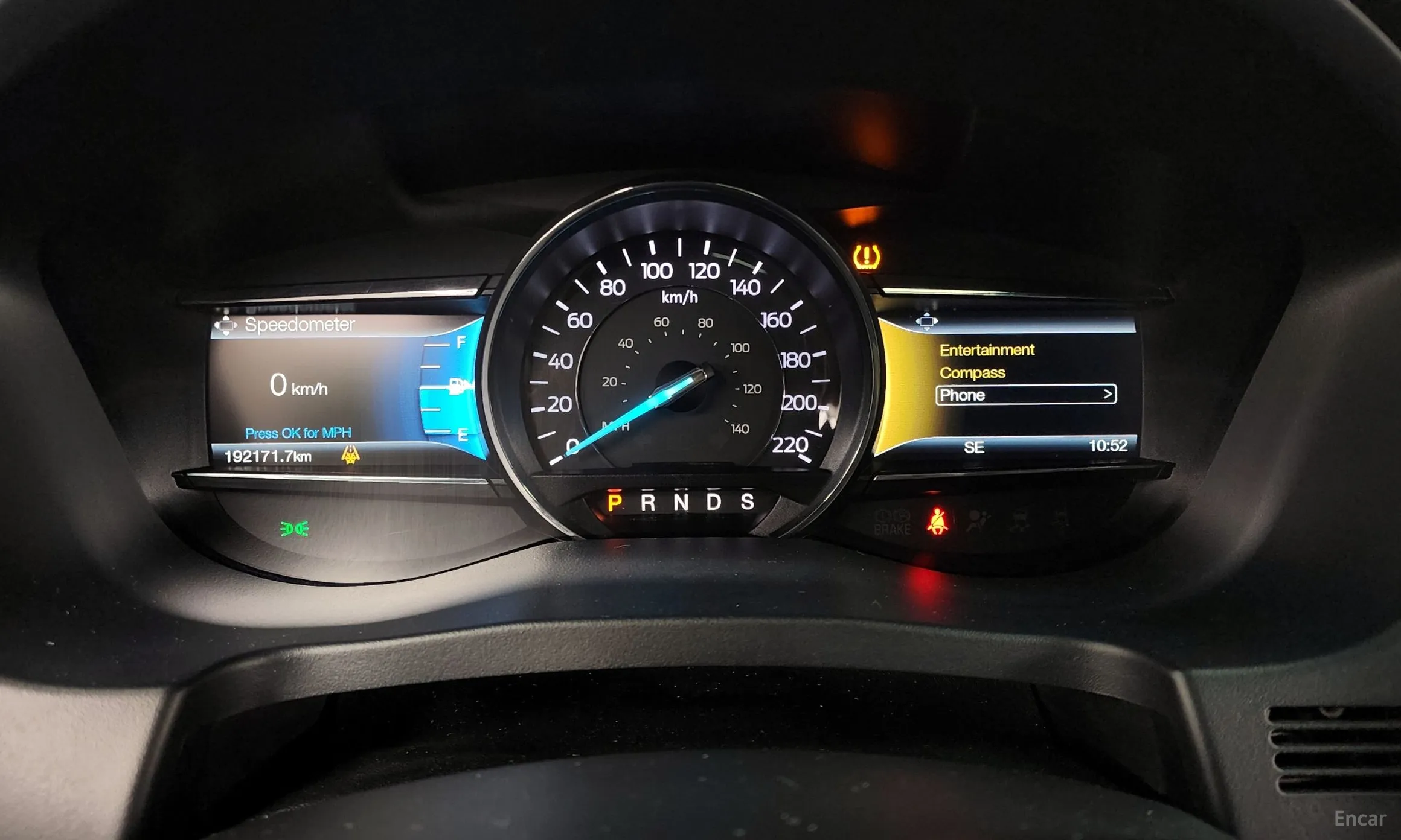 Ford Explorer превью 8