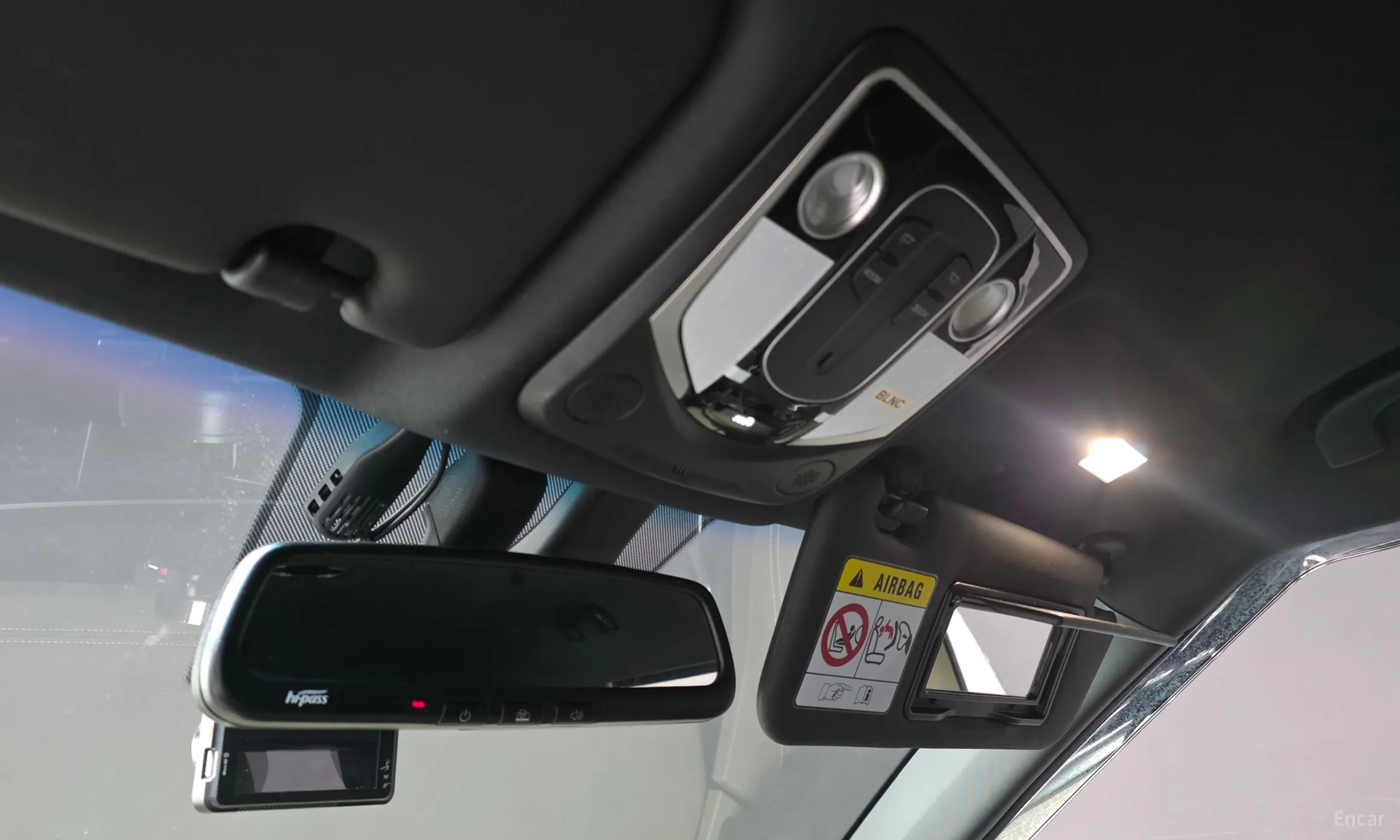 KG Mobility (SsangYong) Torres превью 18