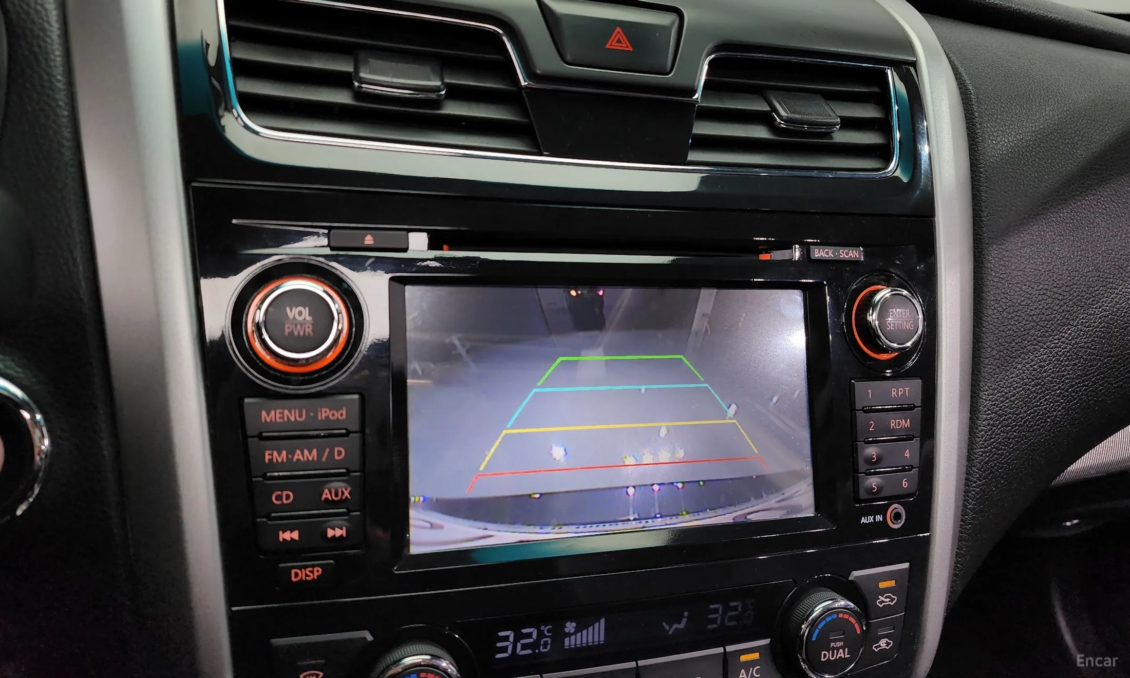 Nissan Altima превью 15