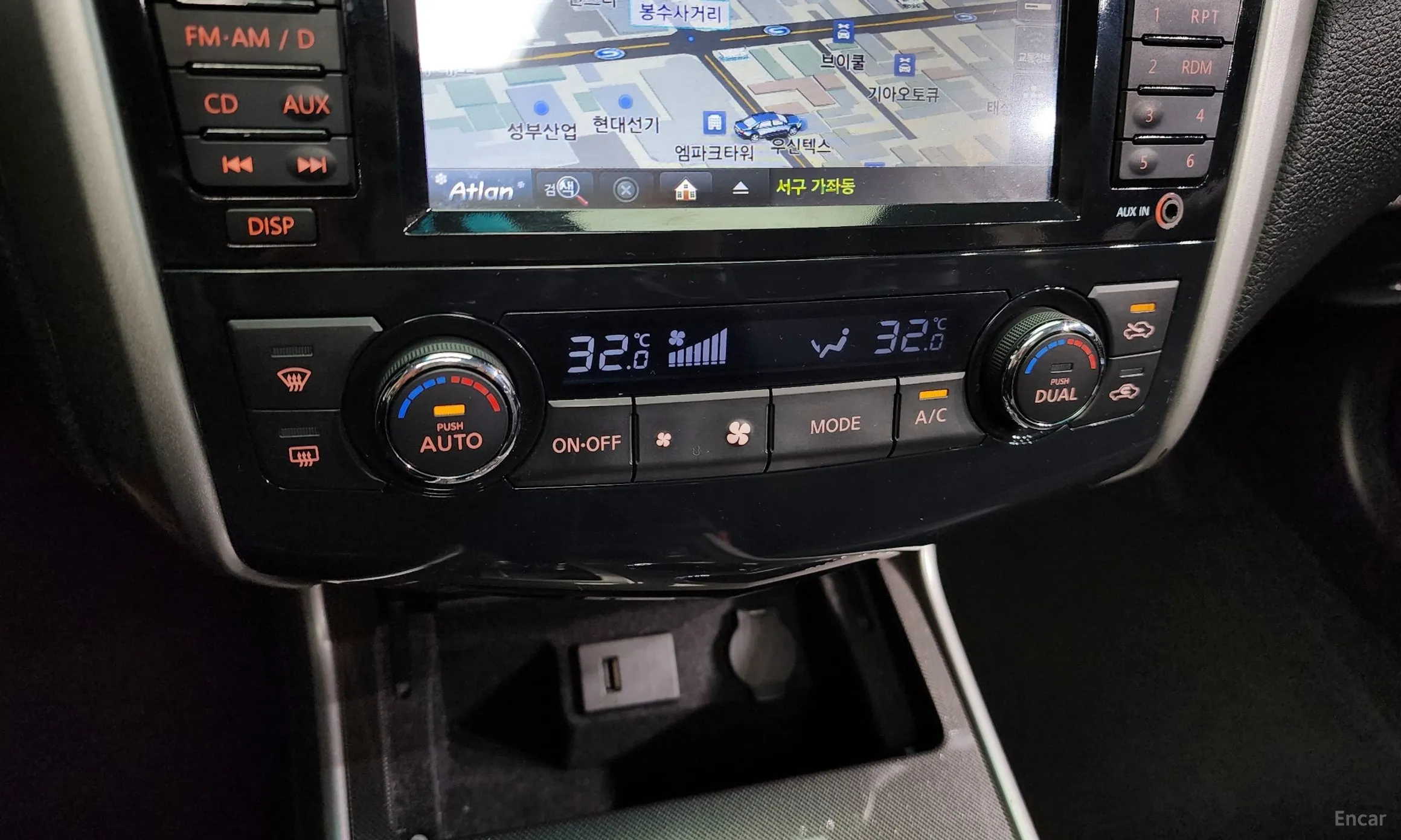 Nissan Altima превью 16