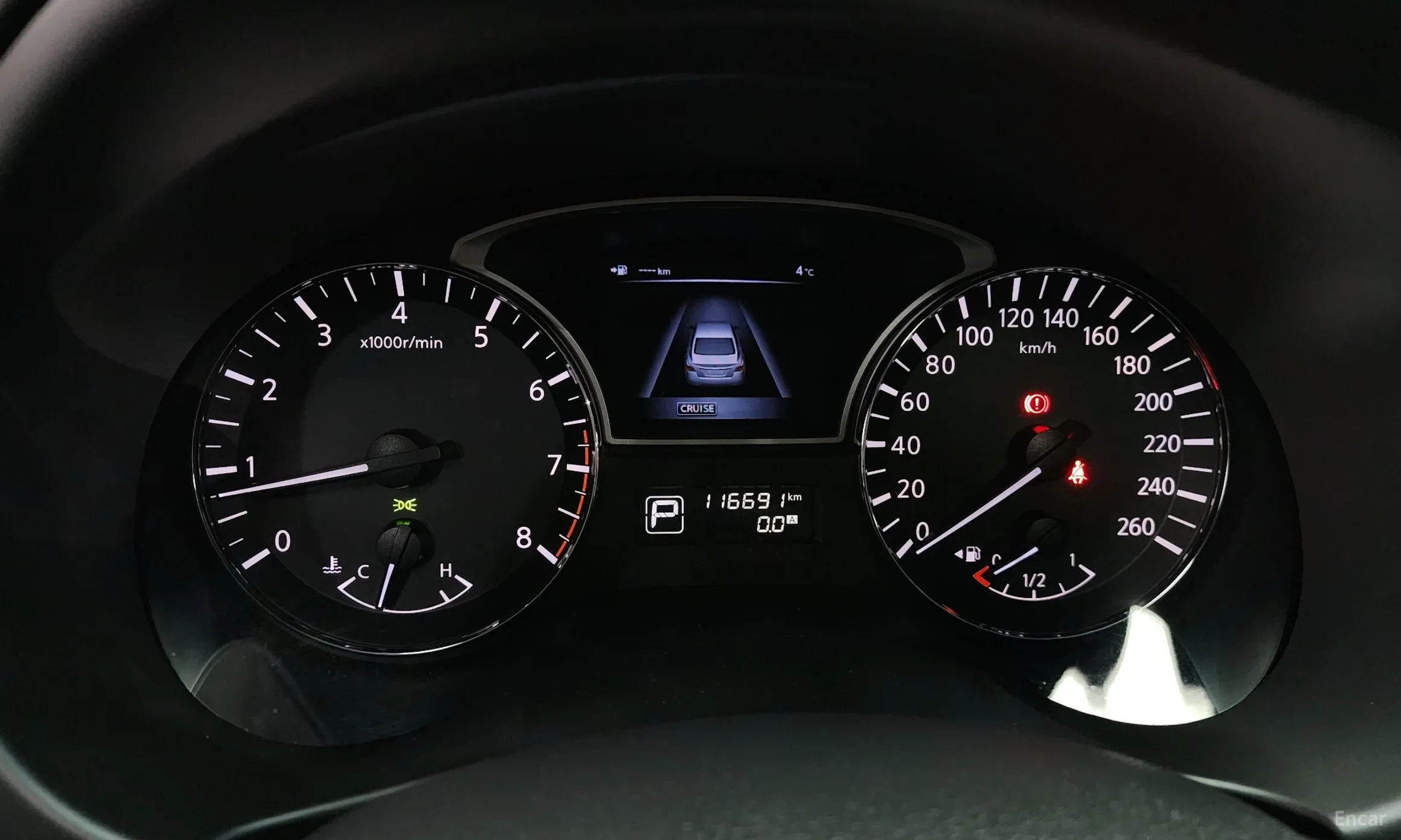Nissan Altima превью 8