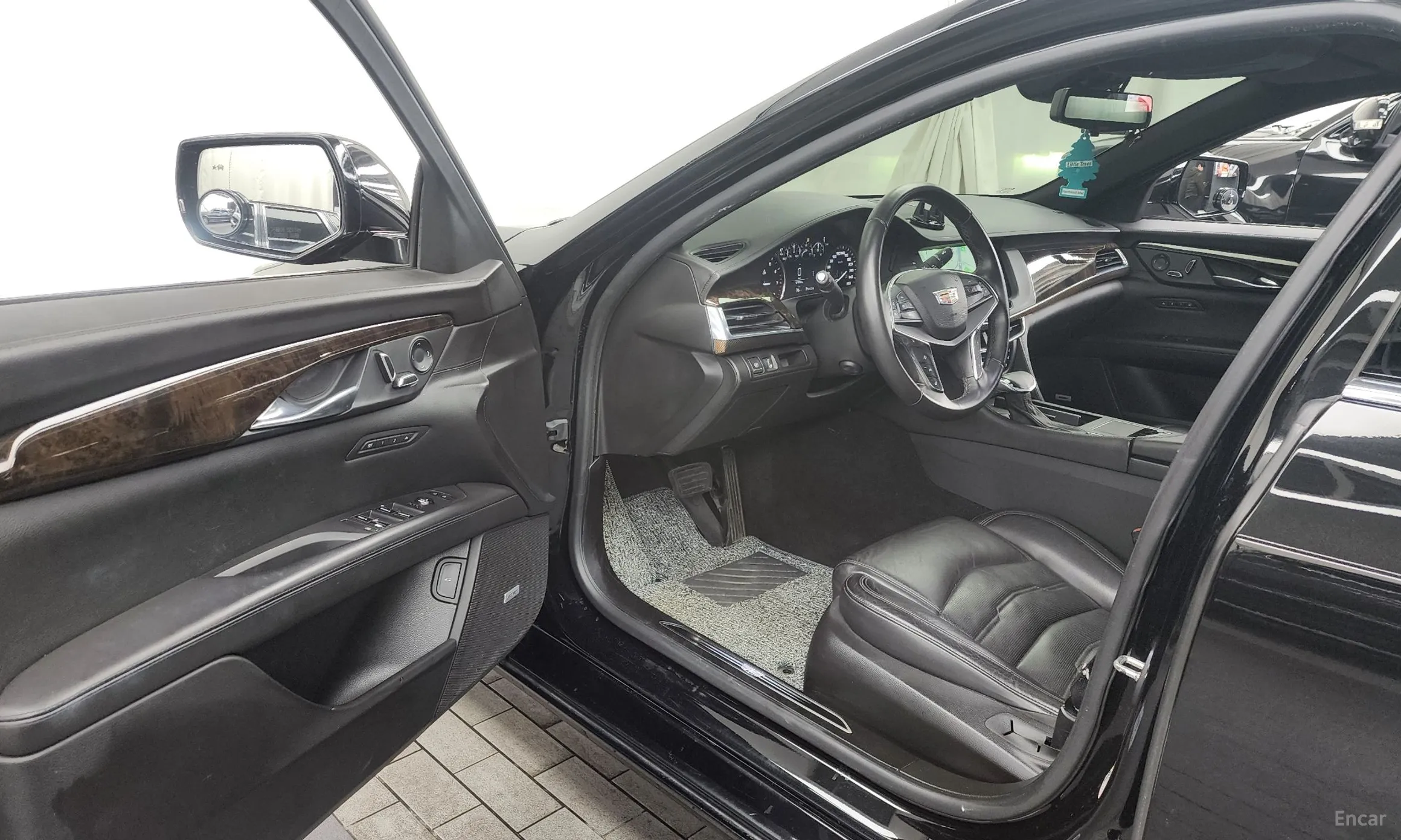 Cadillac CT6 превью 10