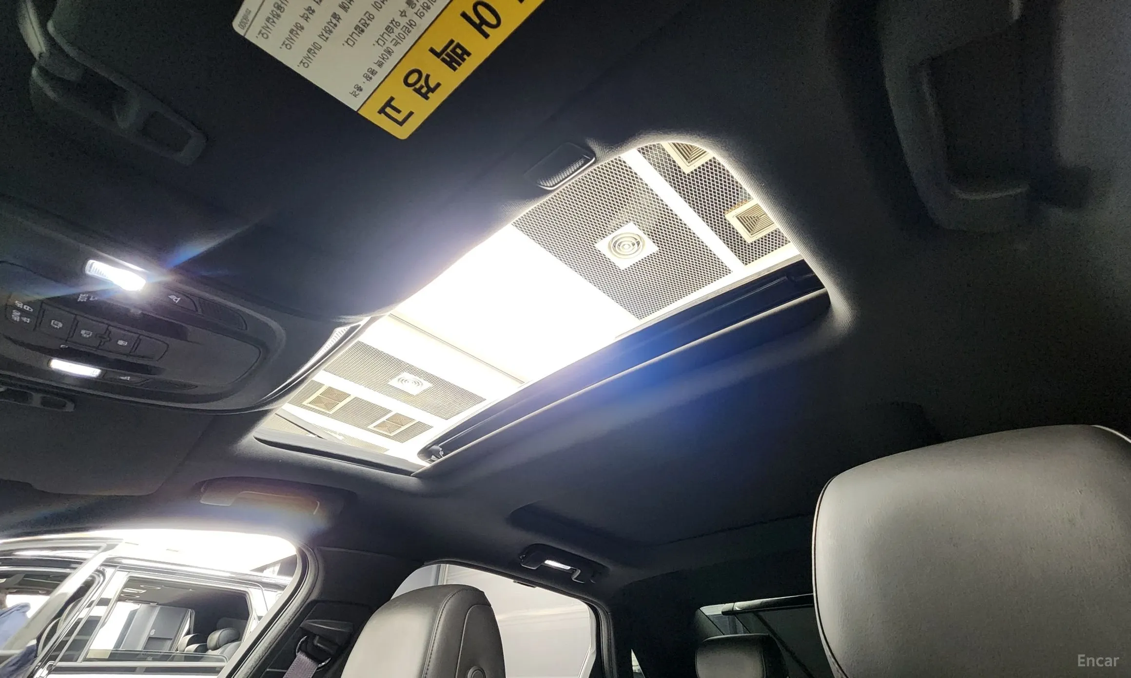 Cadillac CT6 превью 17