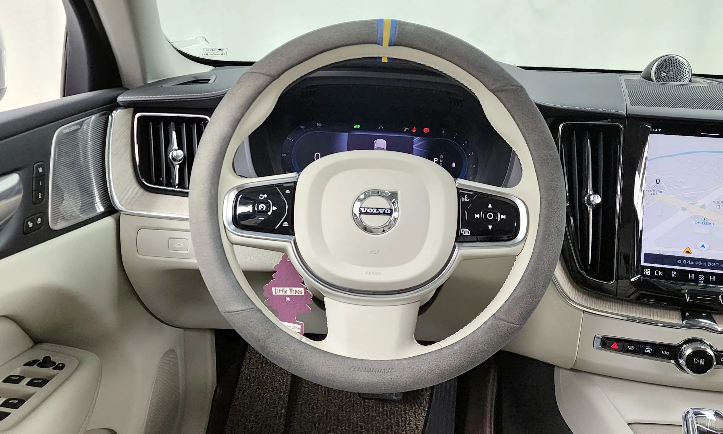 Volvo XC60 Gen 2 превью 13