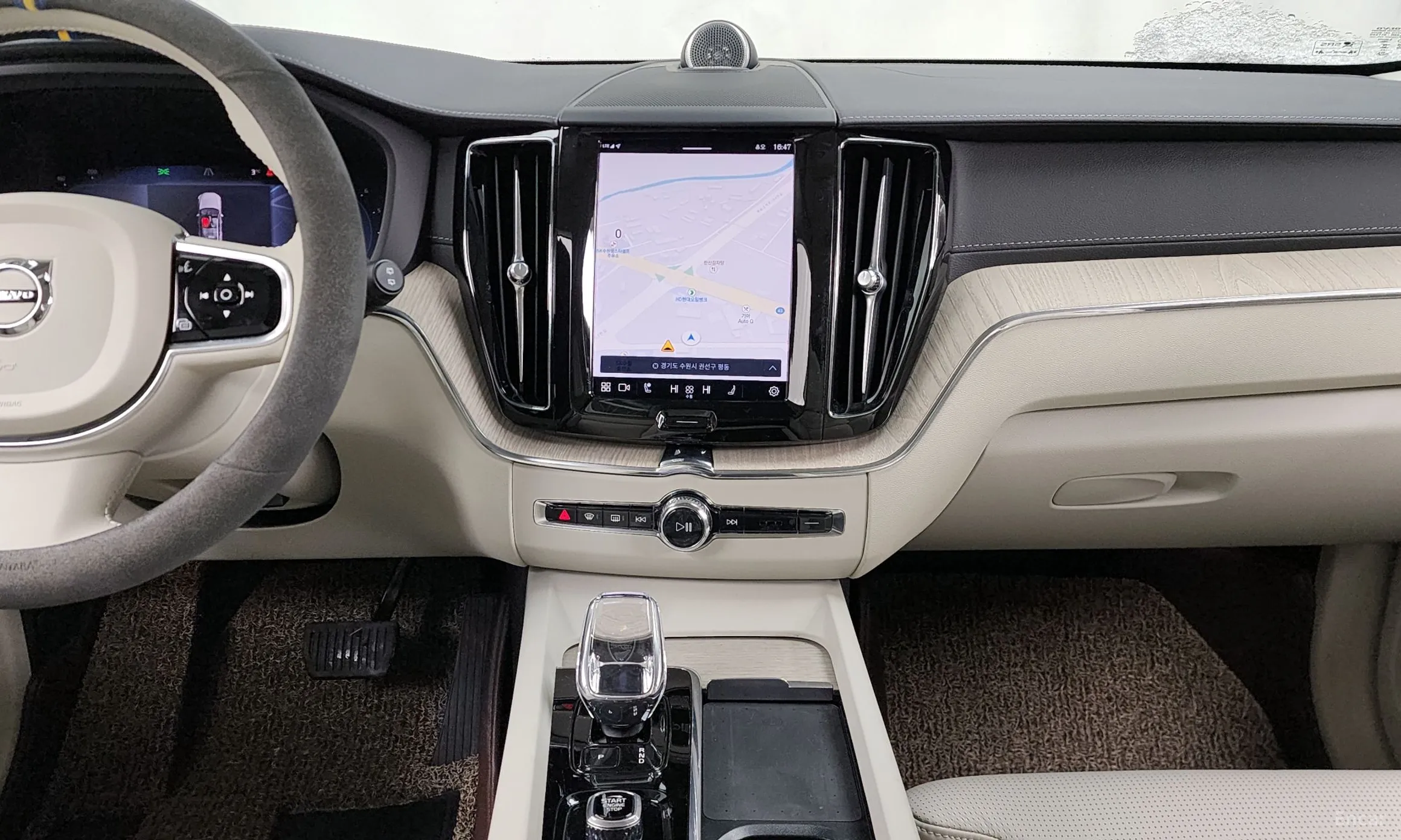 Volvo XC60 Gen 2 превью 14