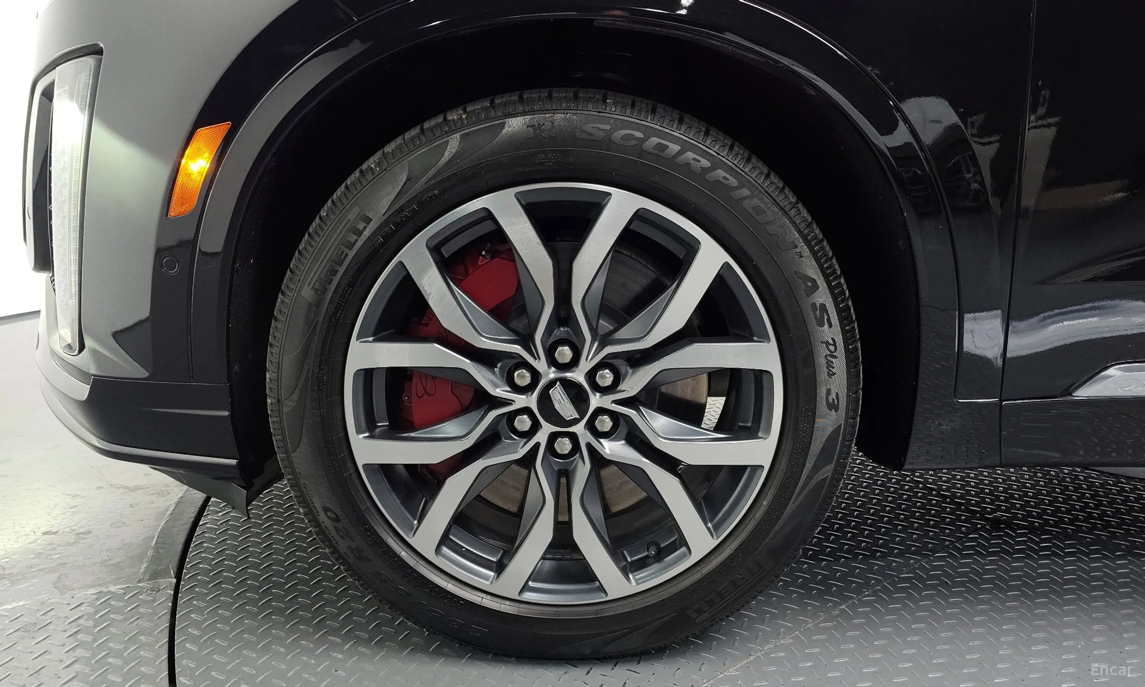 Cadillac XT6 превью 5