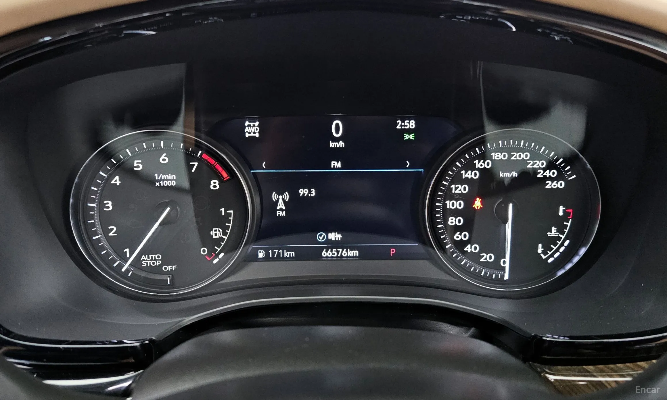 Cadillac XT6 превью 8