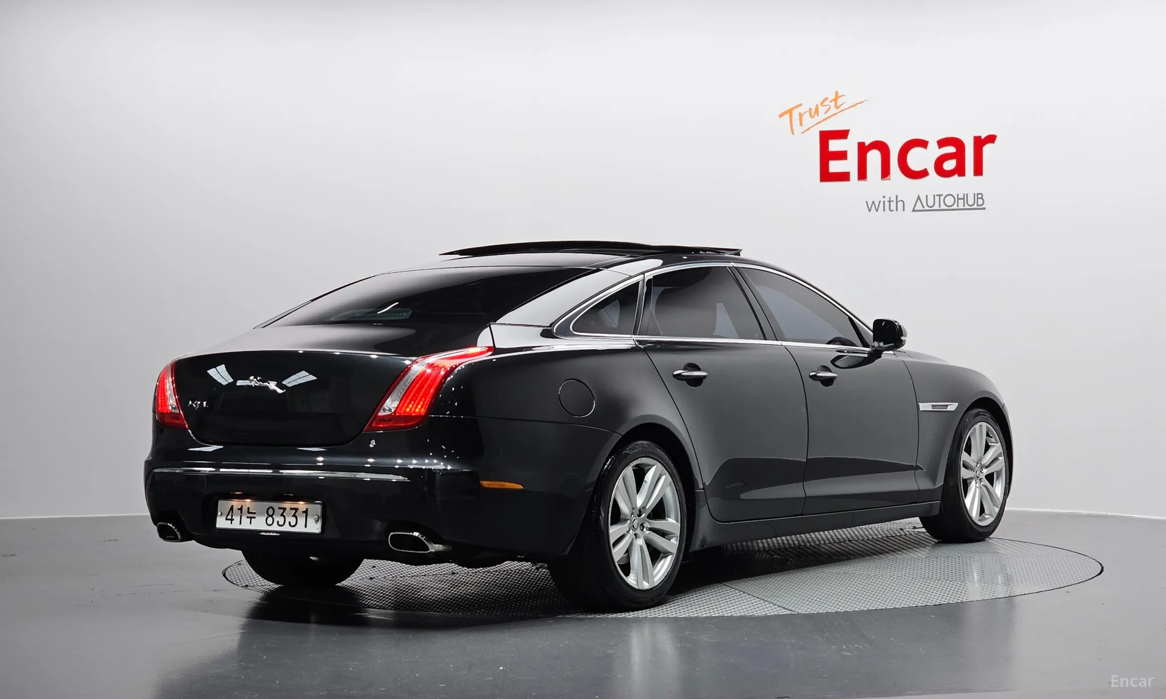 Jaguar All New XJ