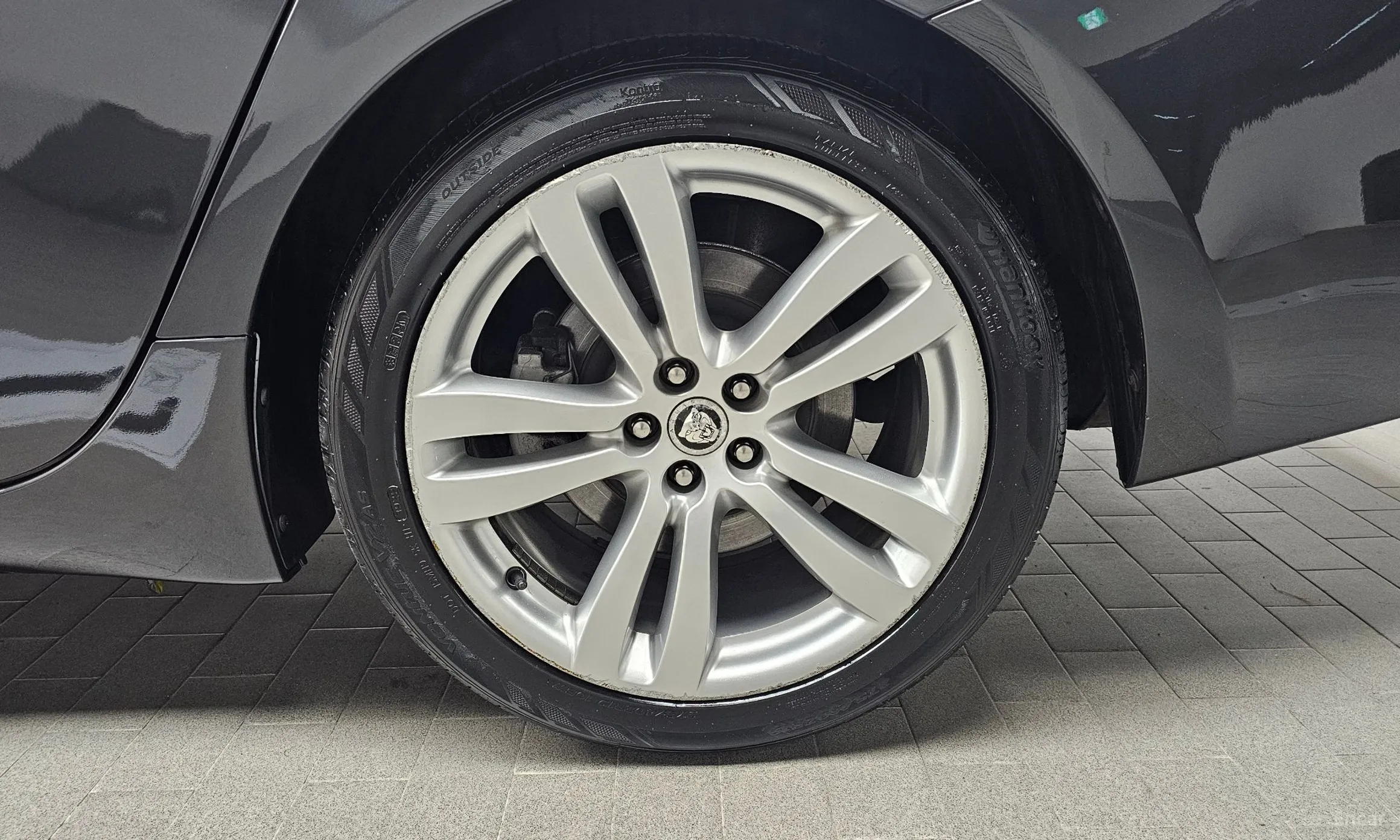 Jaguar All New XJ превью 5