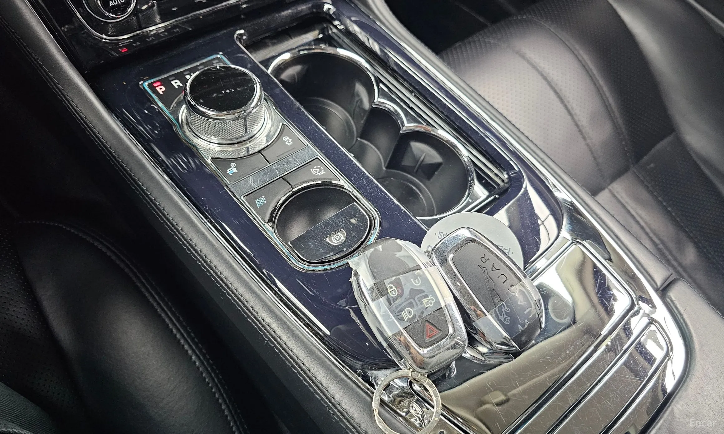 Jaguar All New XJ превью 9