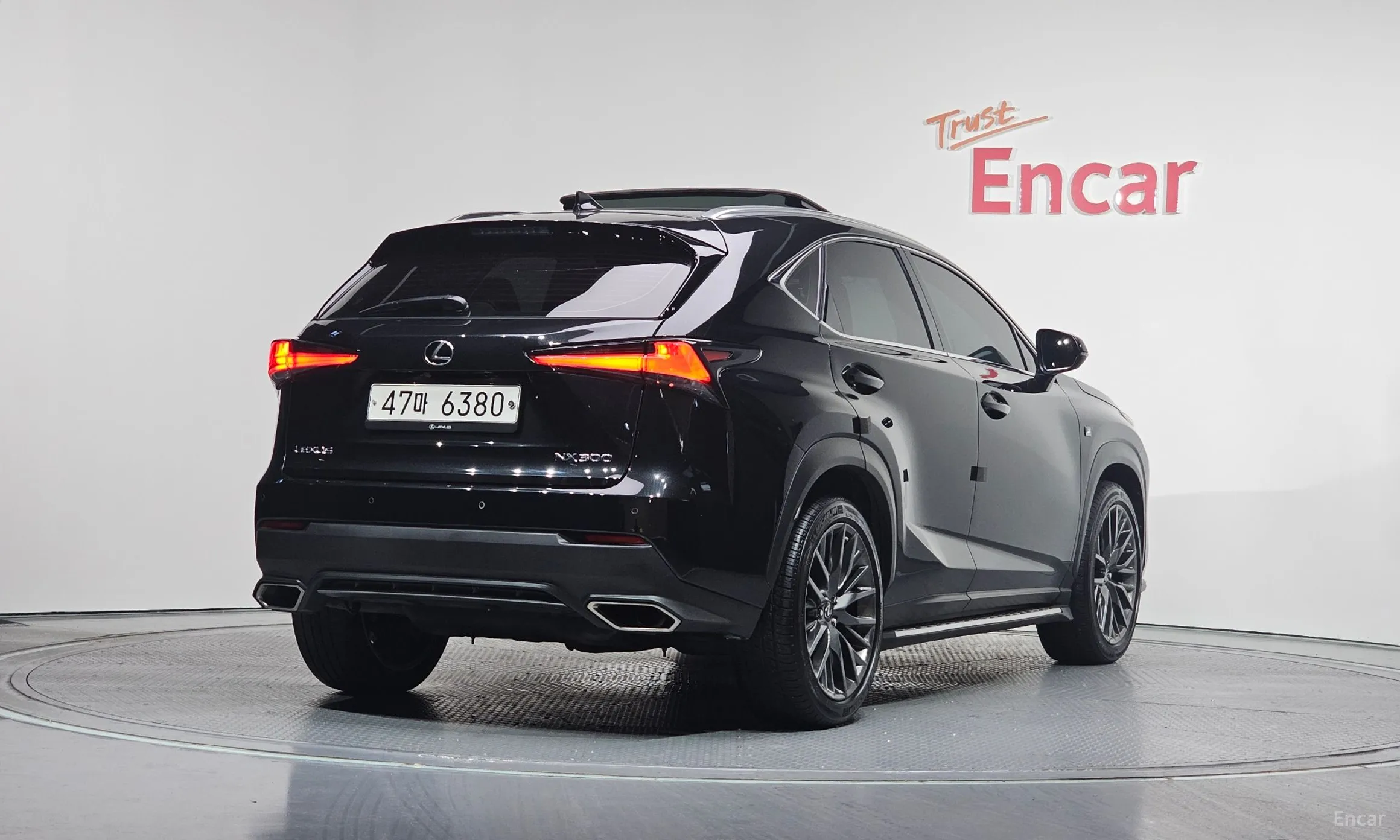 Lexus NX300