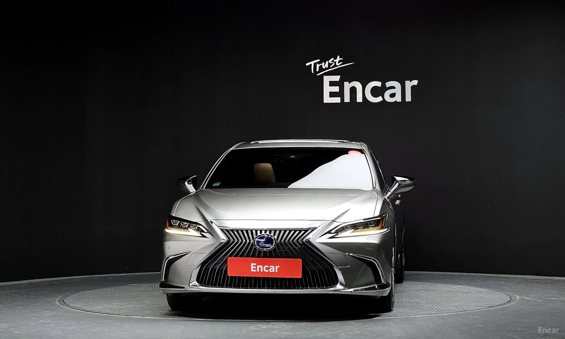 Lexus ES300h 7th Generation превью 3