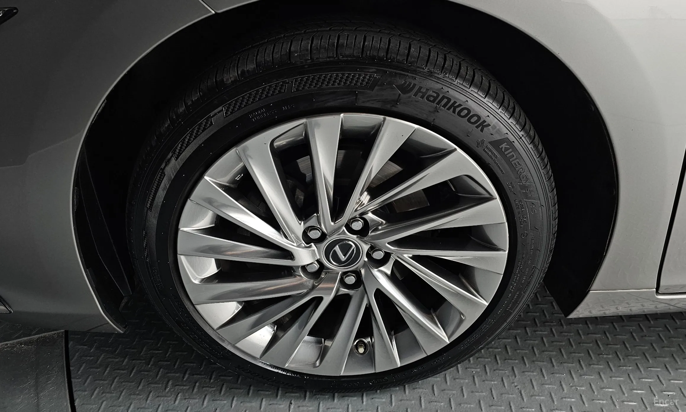 Lexus ES300h 7th Generation превью 5