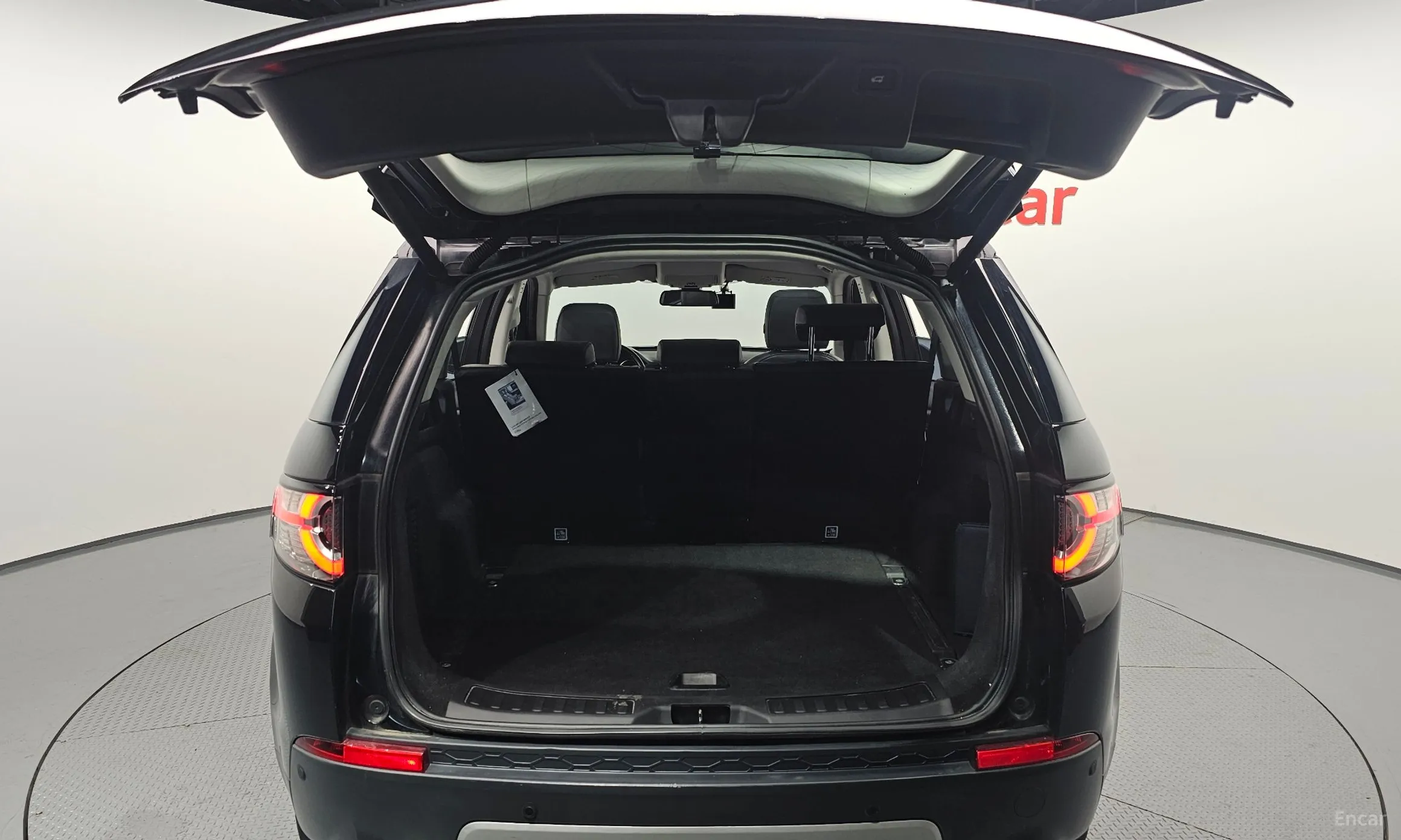 Land Rover Discovery Sports превью 20