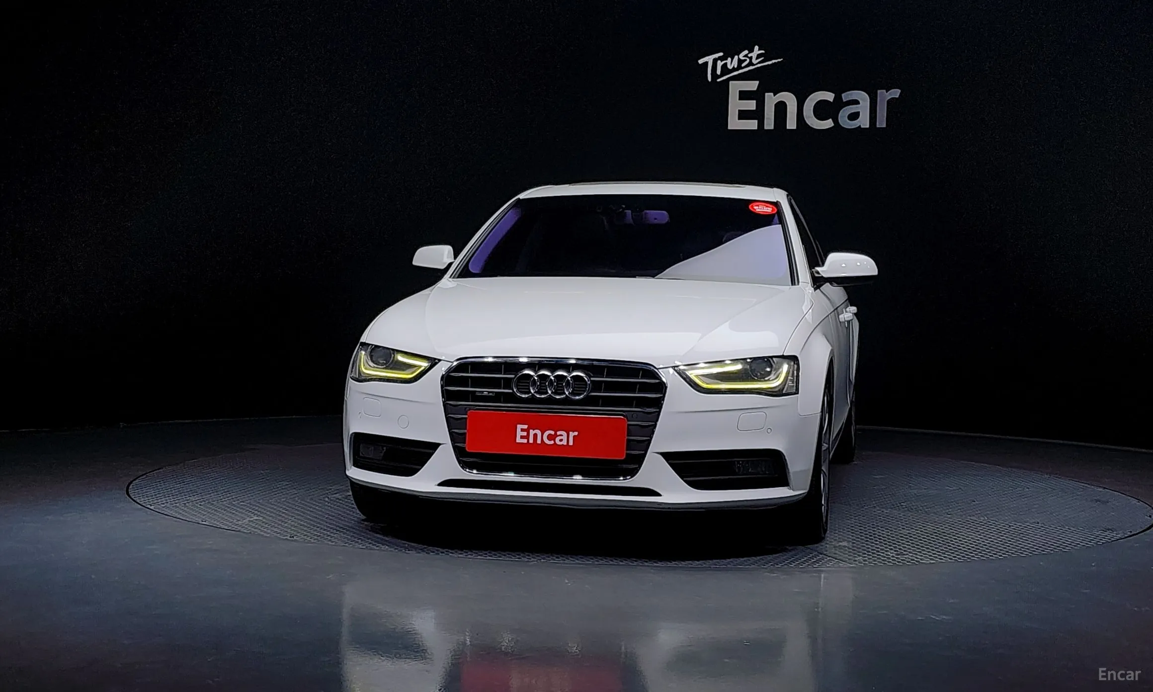 Audi New A4 превью 3