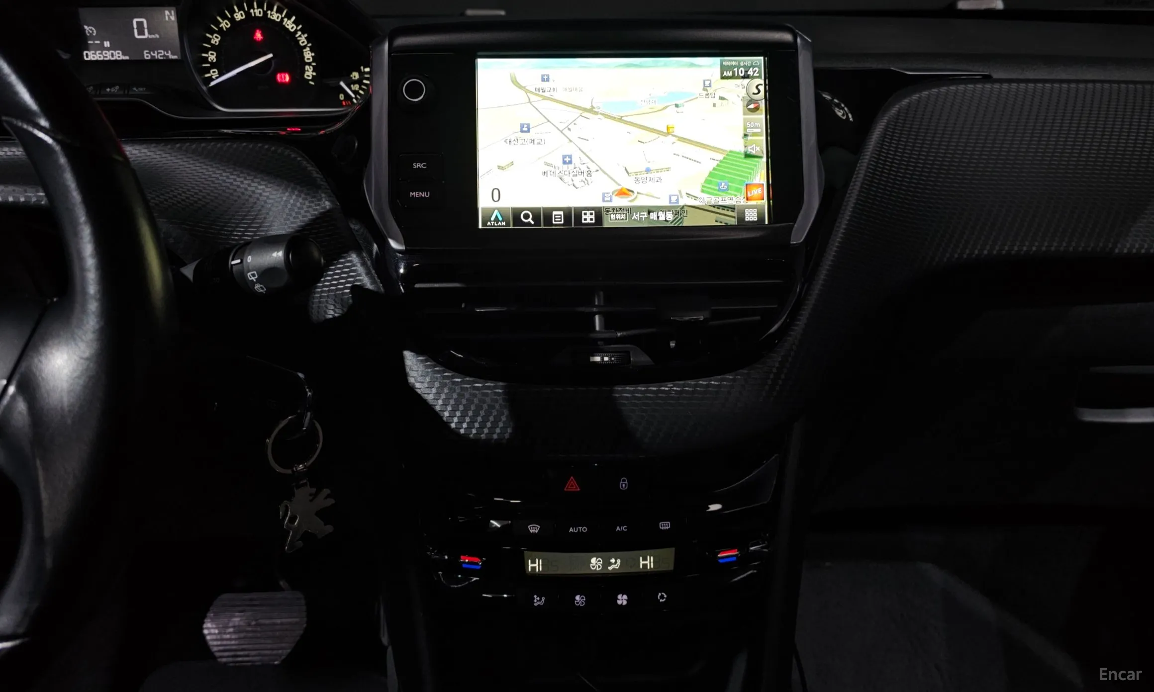 Peugeot 208 превью 15