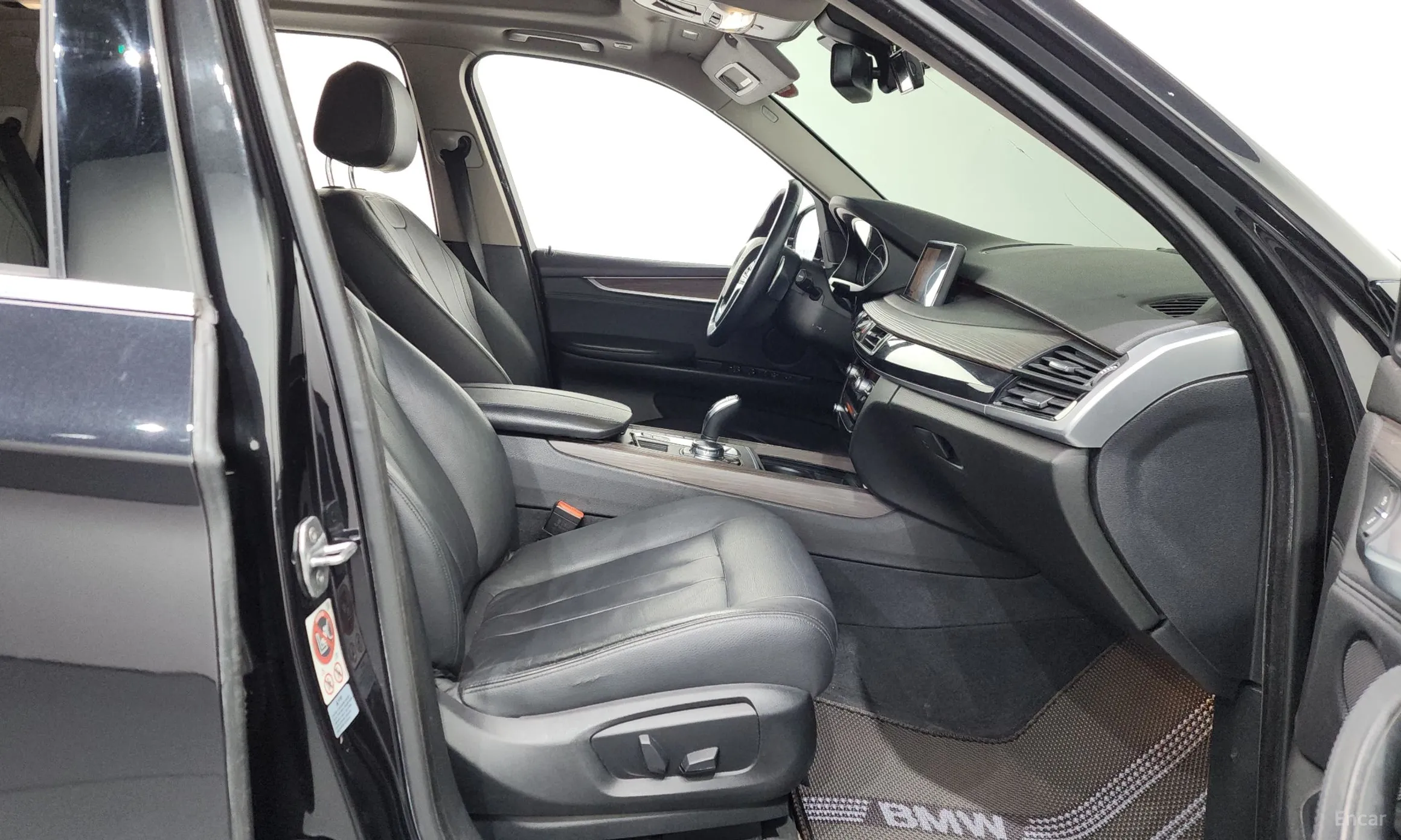 BMW X5 (F15) превью 11
