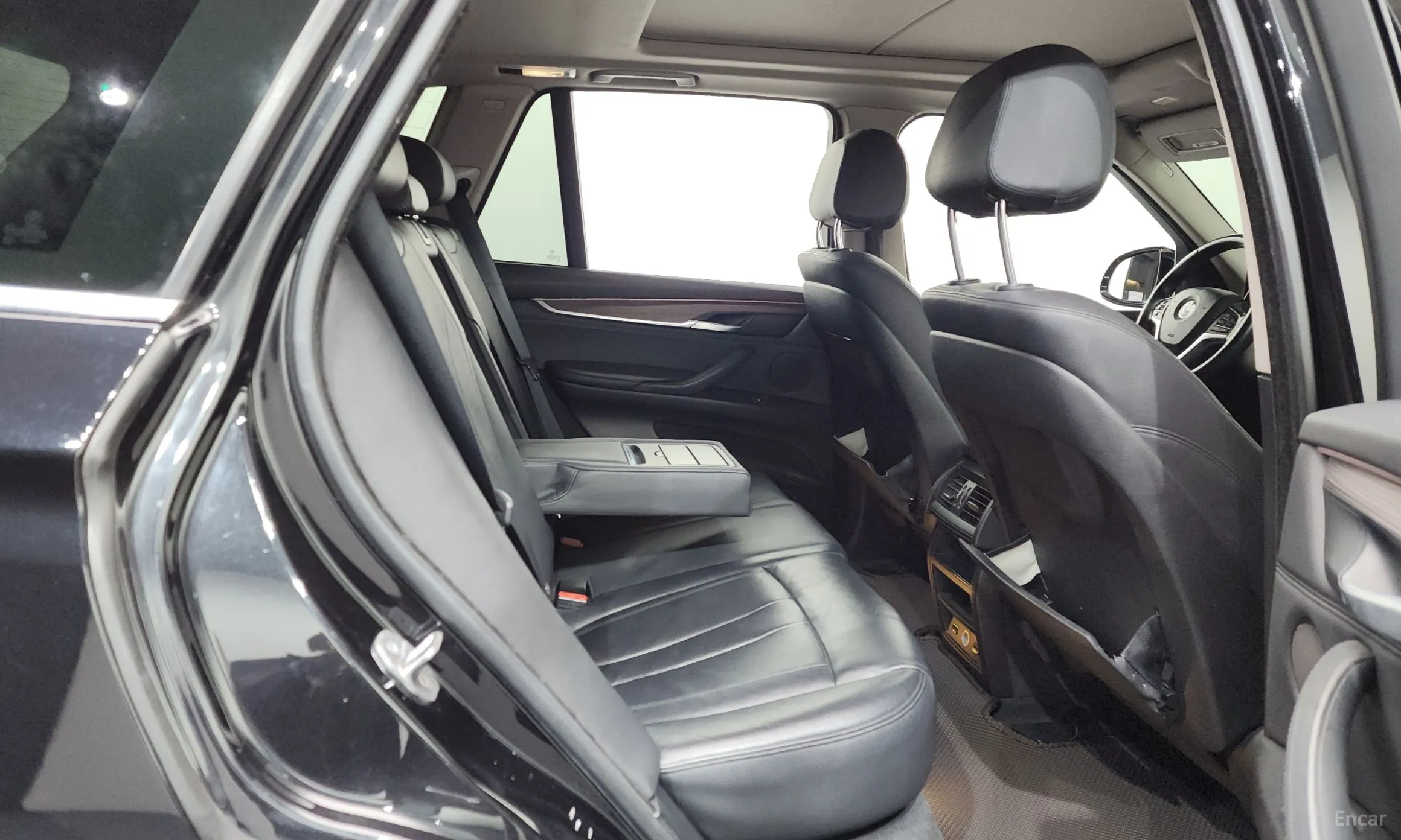 BMW X5 (F15) превью 12