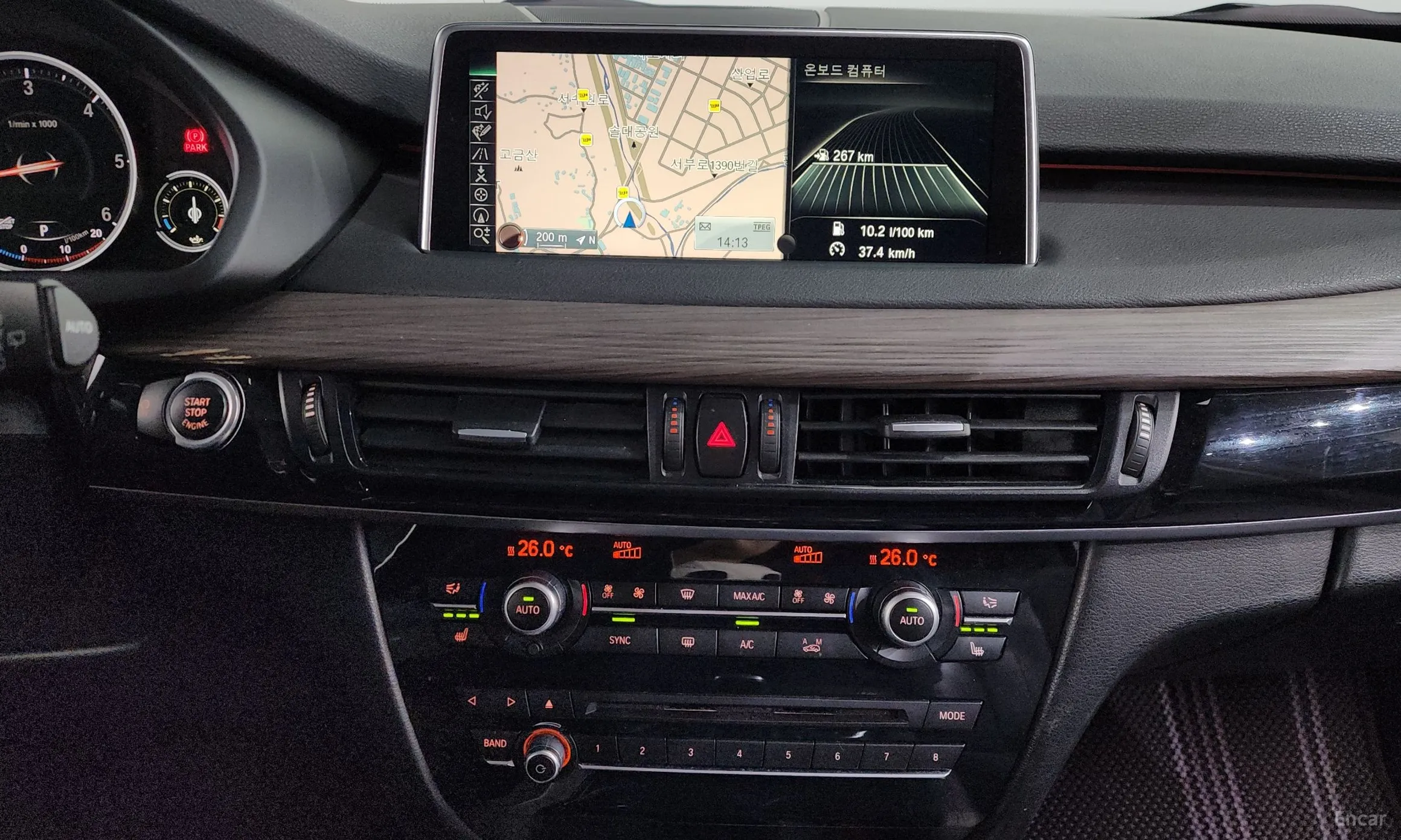 BMW X5 (F15) превью 14