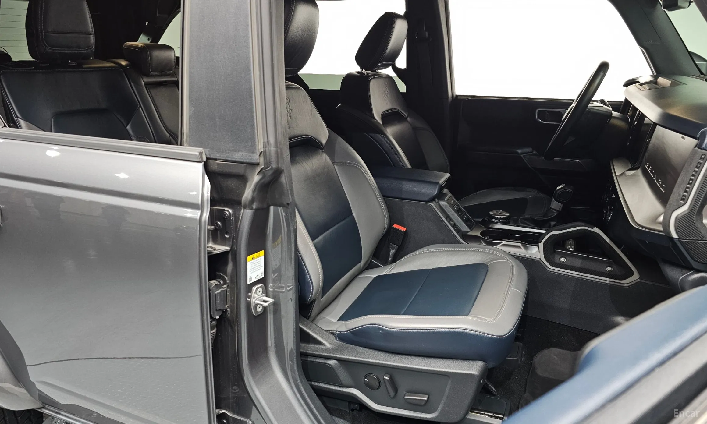 Ford Bronco 6th Generation превью 10