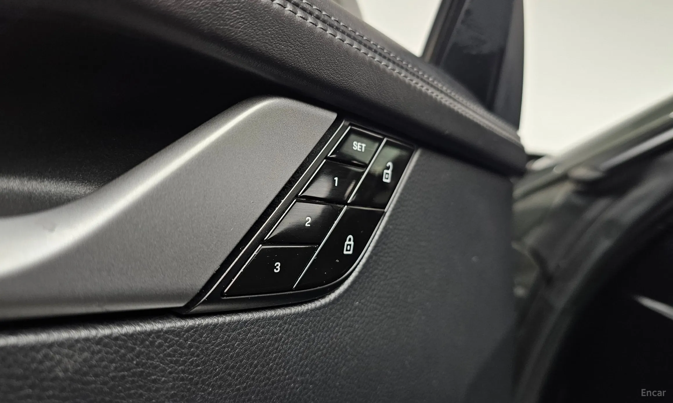 Porsche 911 (992) превью 19