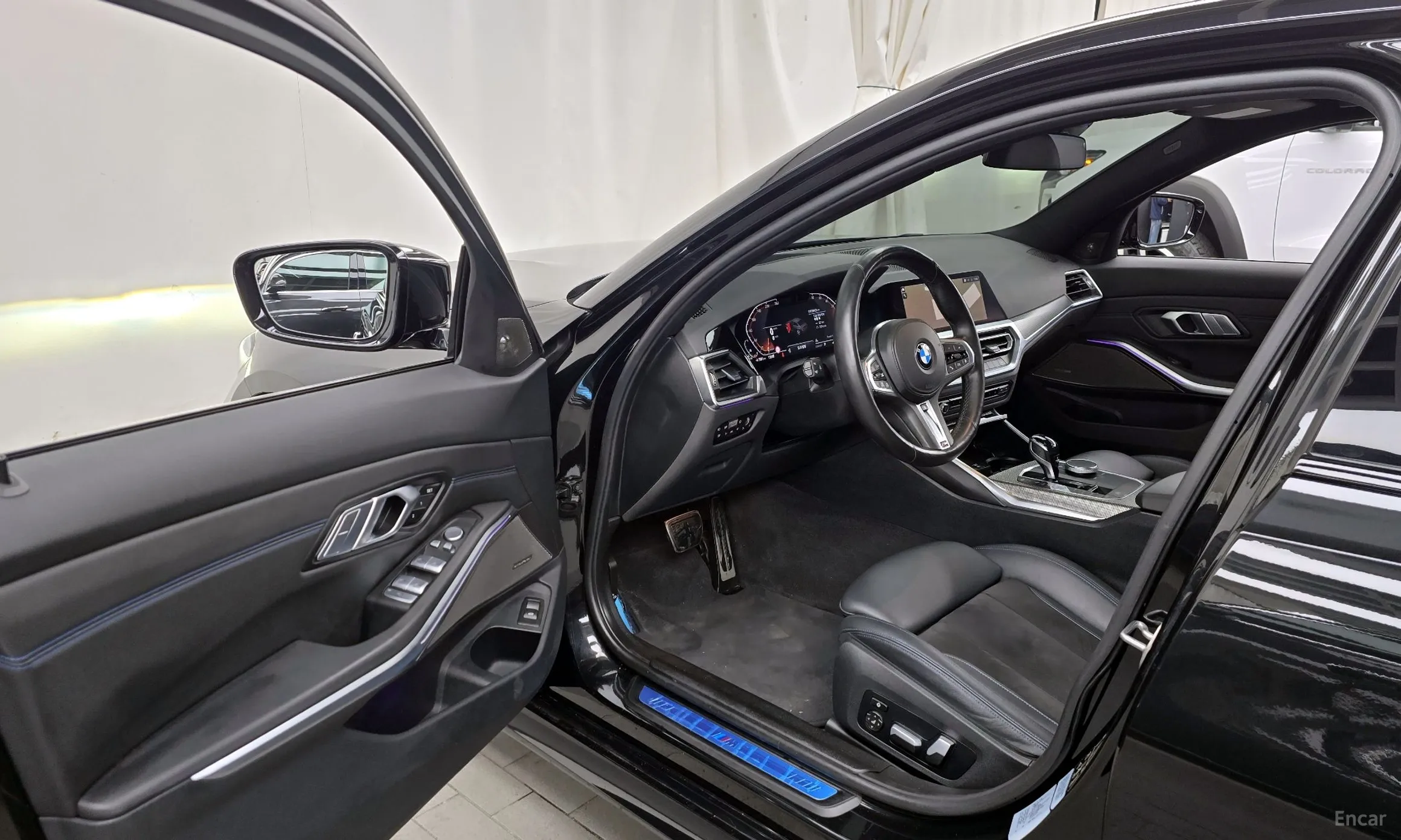 BMW 3 Series (G20) превью 10