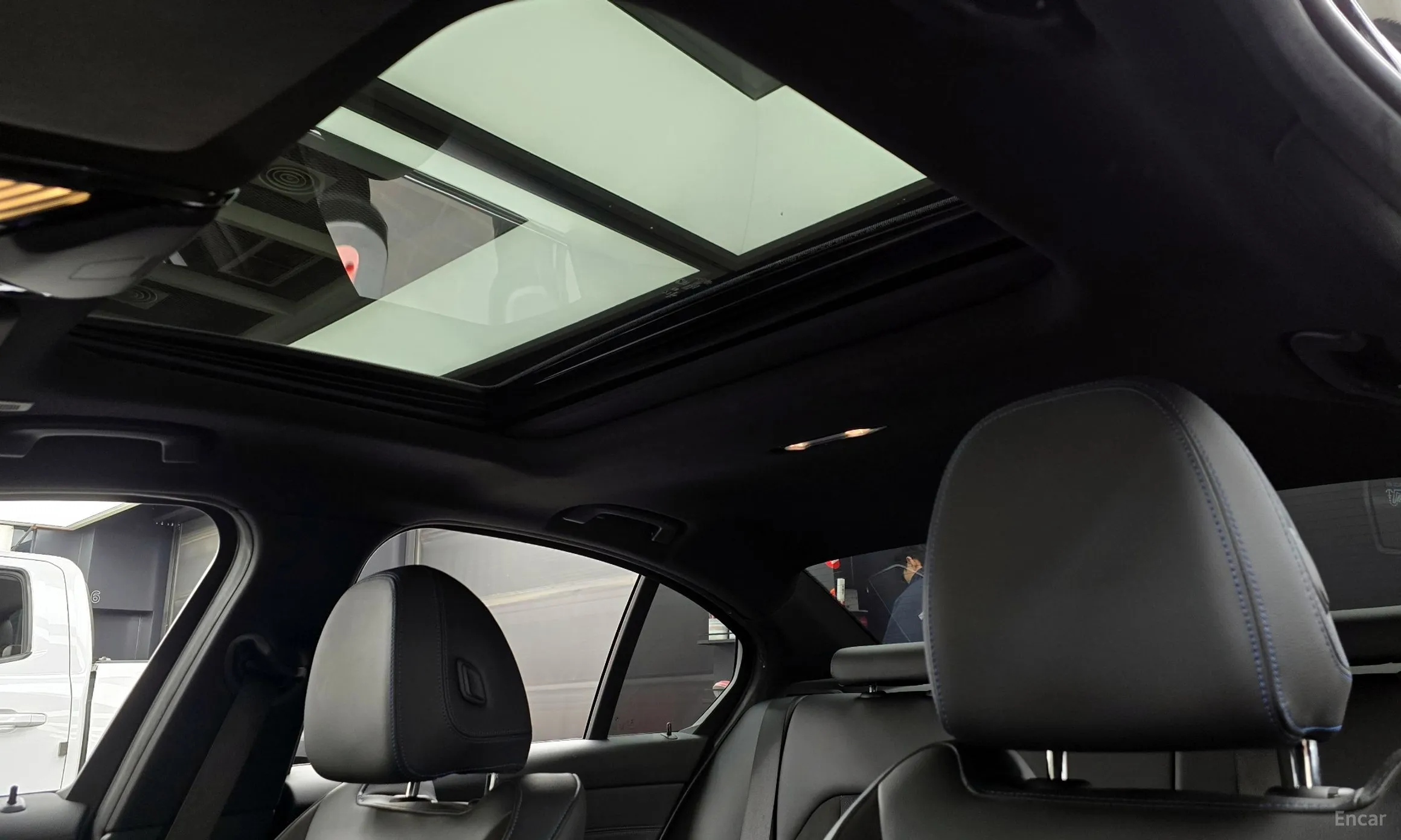 BMW 3 Series (G20) превью 18