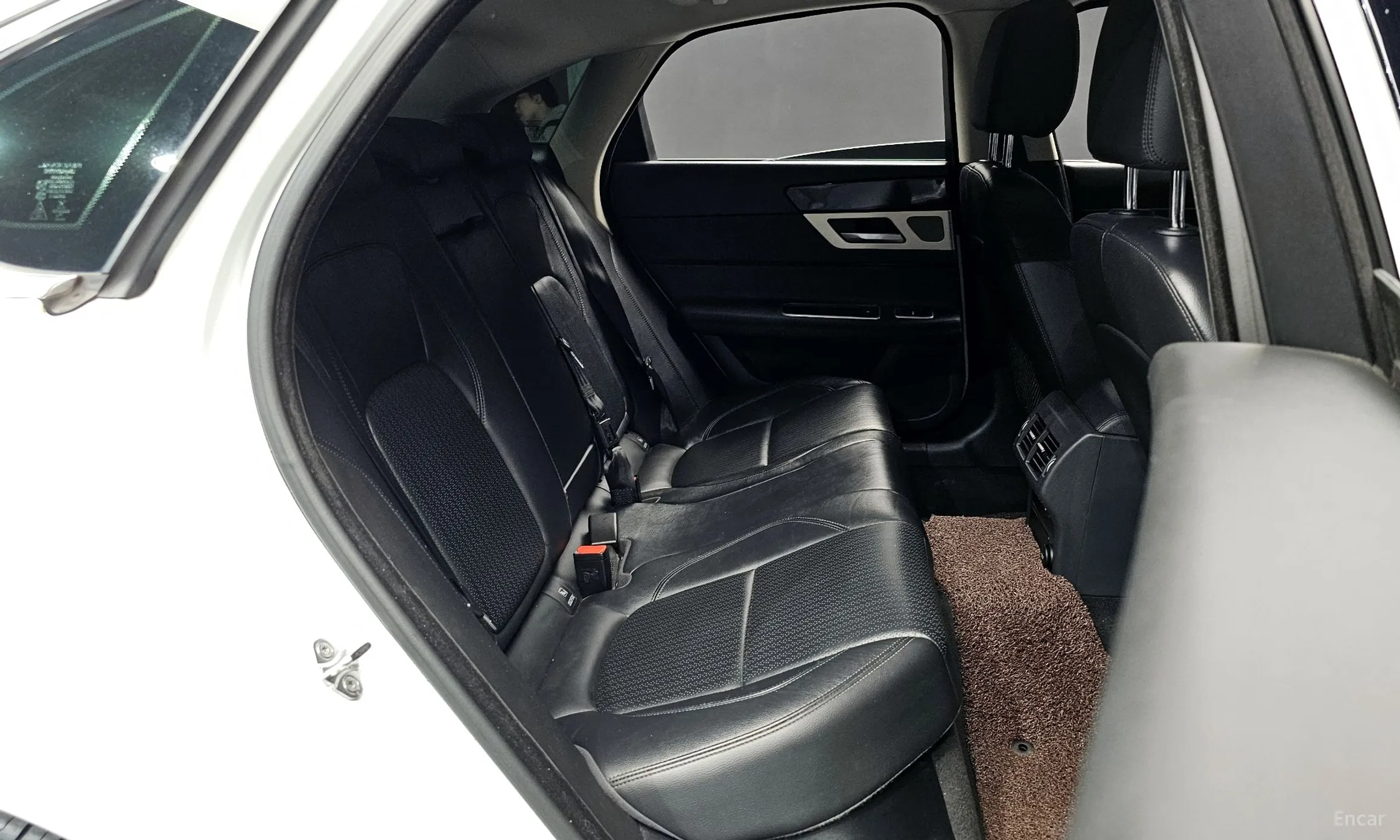 Jaguar XF (x260) превью 12
