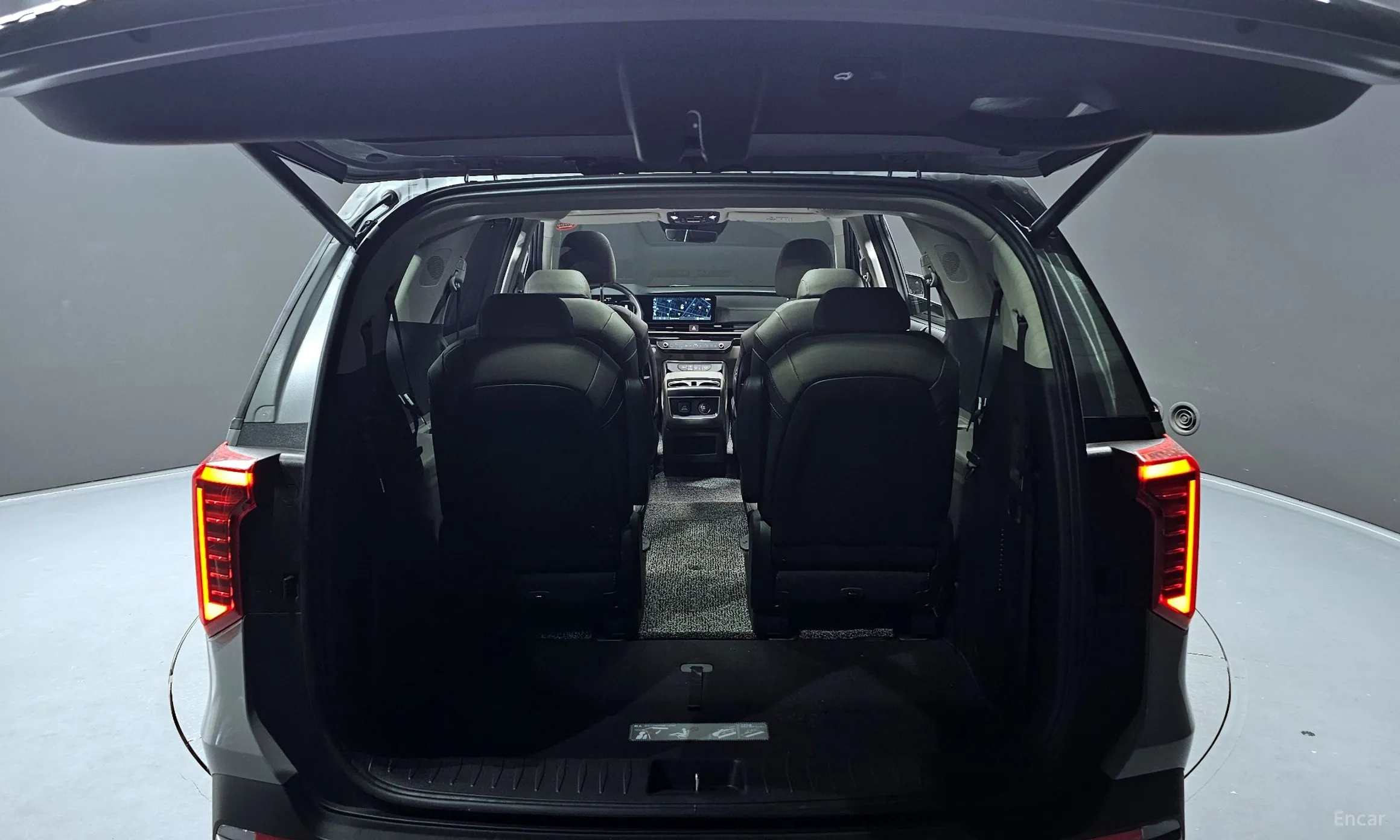 Kia Carnival 4th Generation превью 20