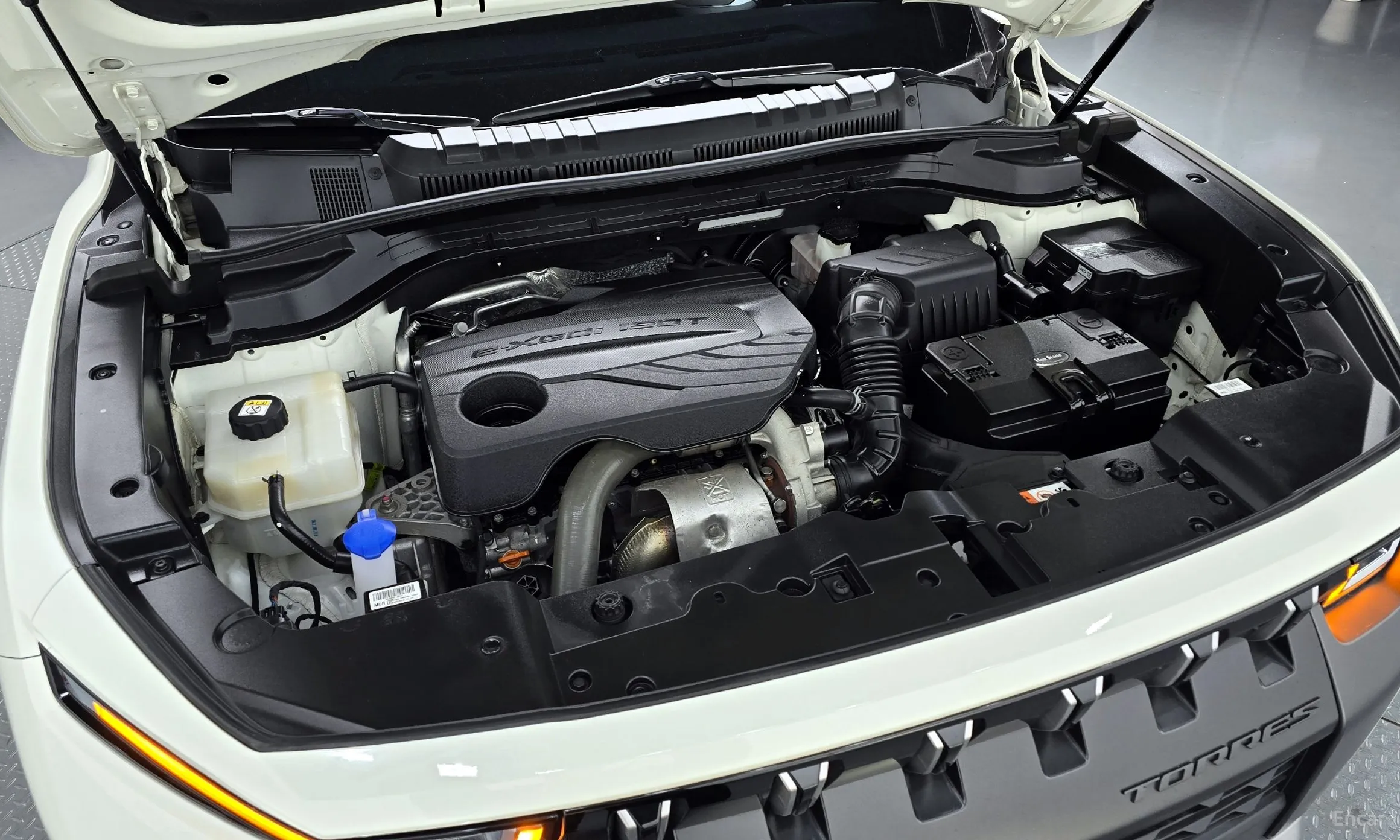 KG Mobility (SsangYong) Torres превью 6