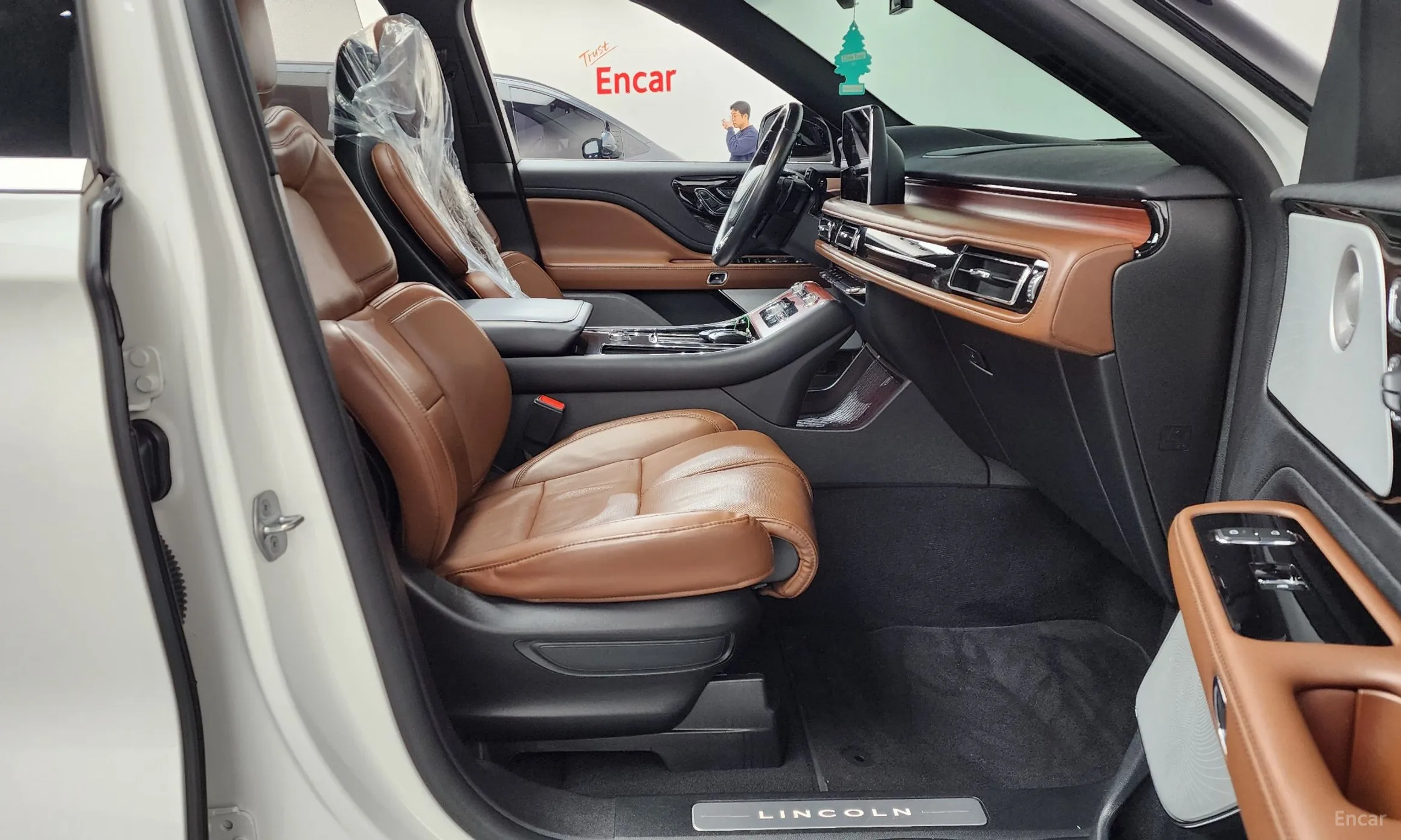 Lincoln Aviator 2nd Generation превью 11