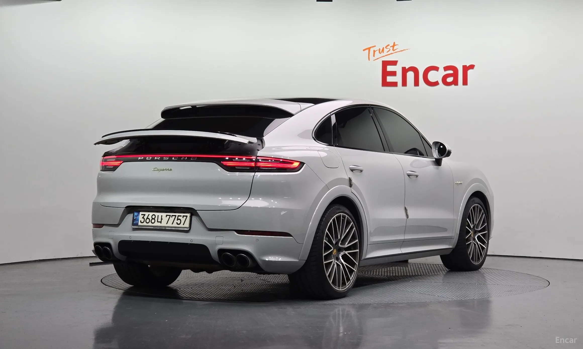 Porsche Cayenne (PO536) превью 2