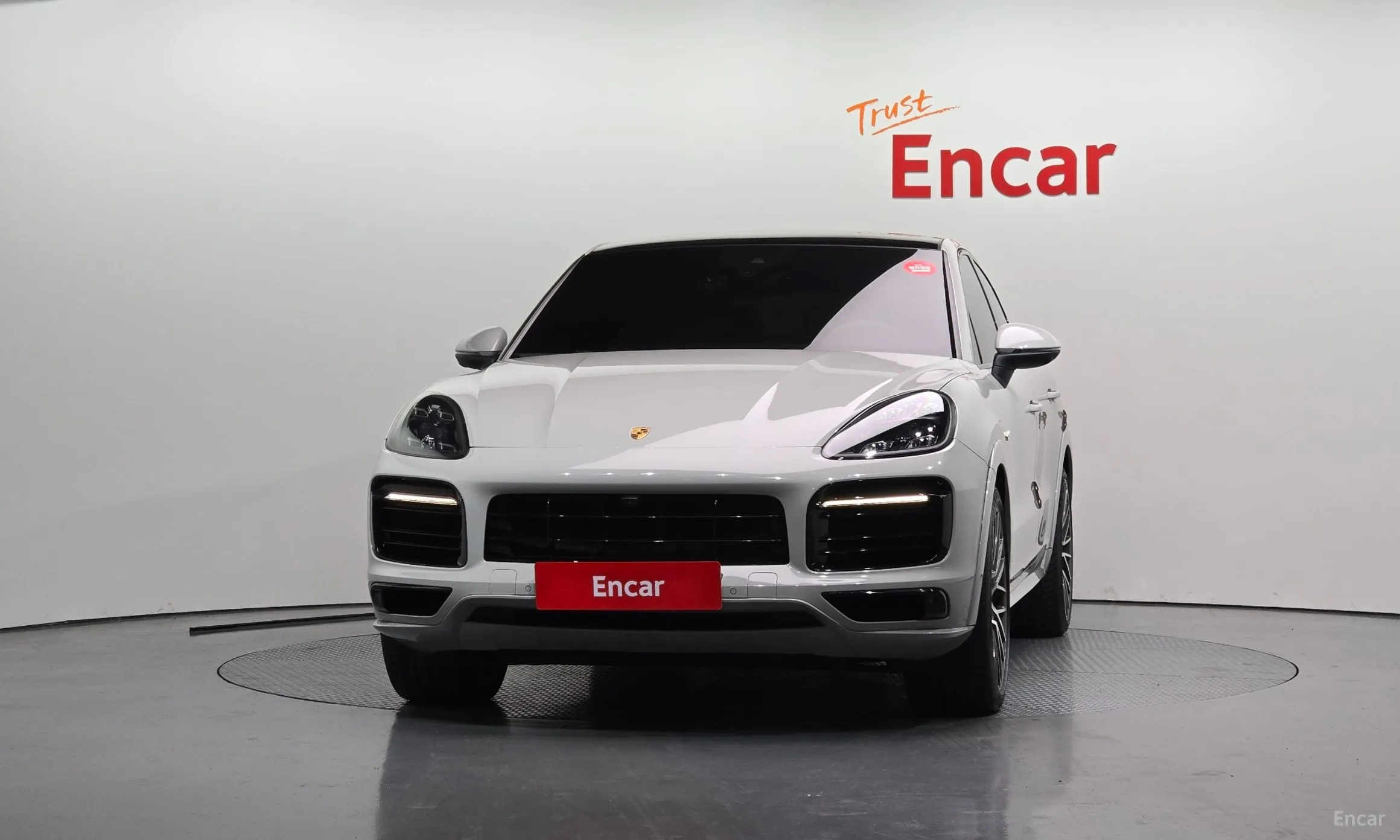 Porsche Cayenne (PO536) превью 3