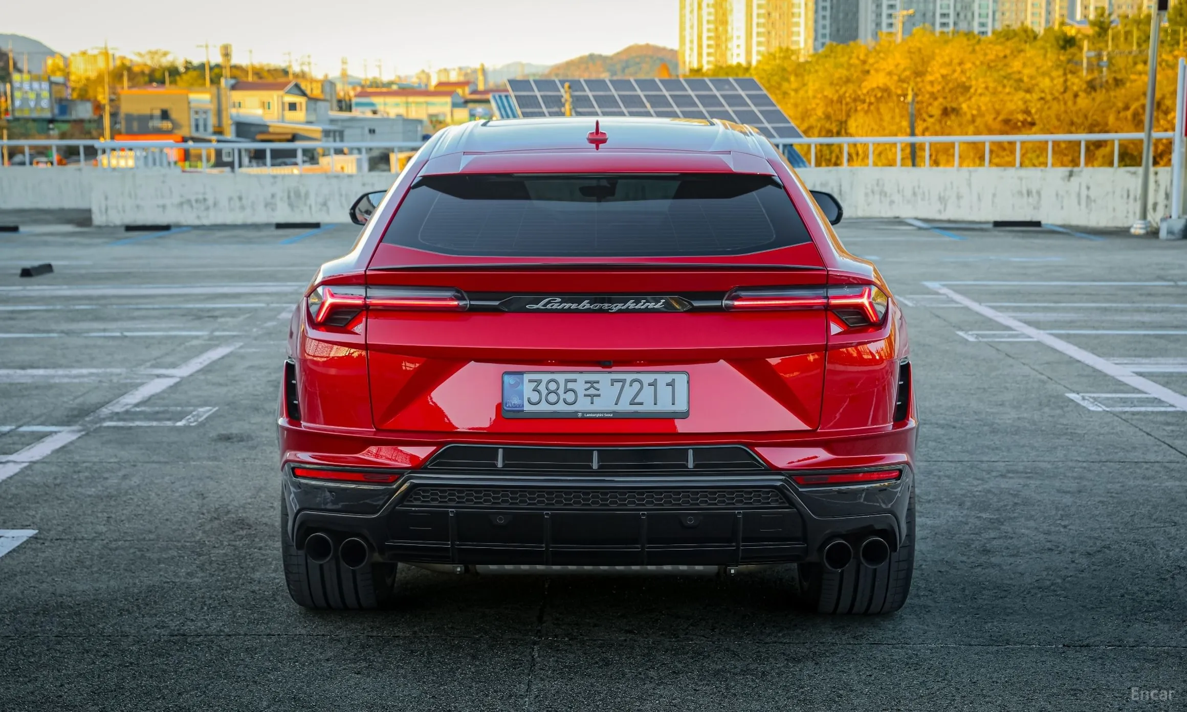 Lamborghini Urus превью 7