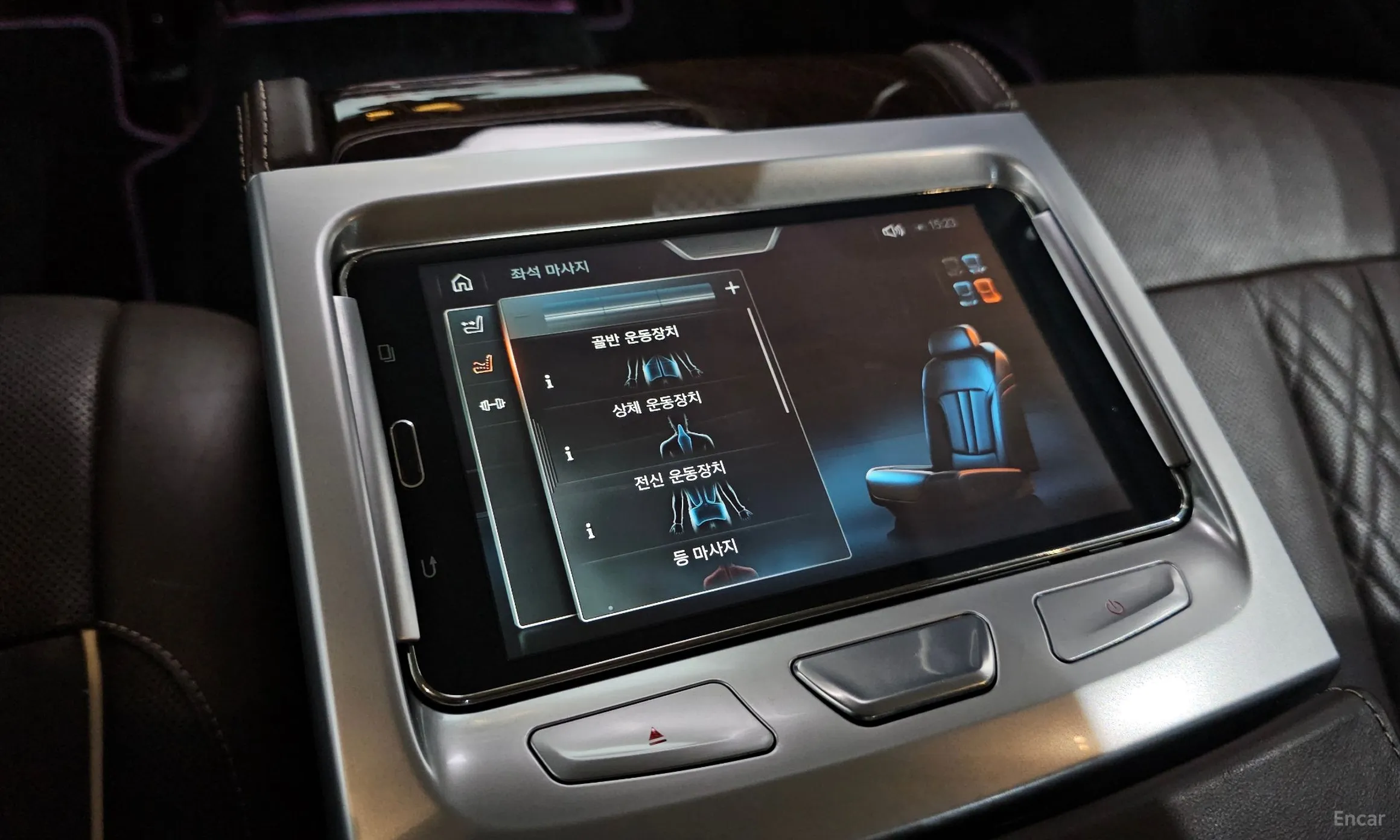 BMW 7 Series (G11) превью 18