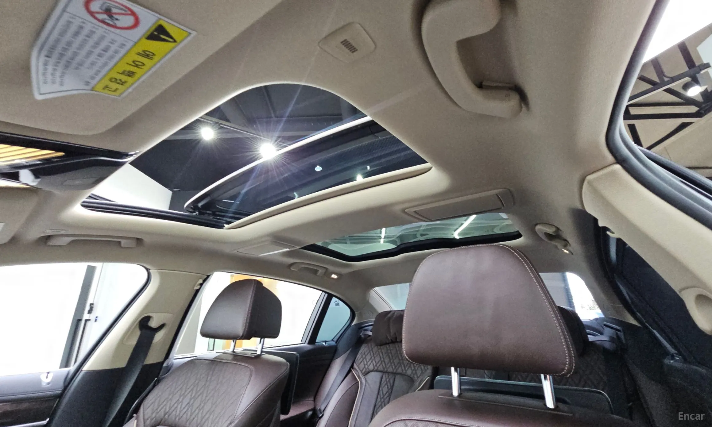 BMW 7 Series (G11) превью 19