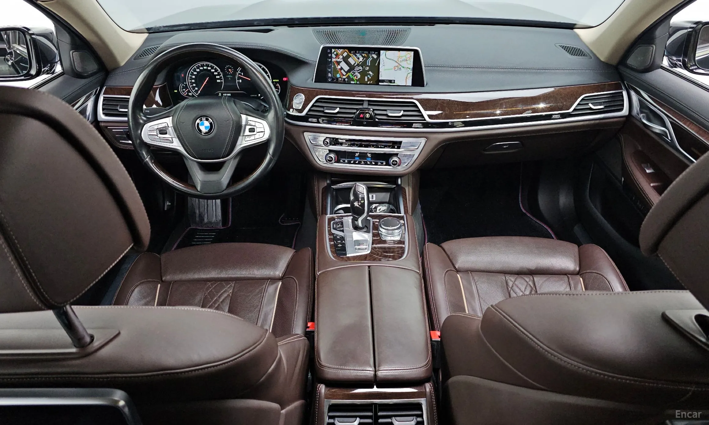 BMW 7 Series (G11) превью 7