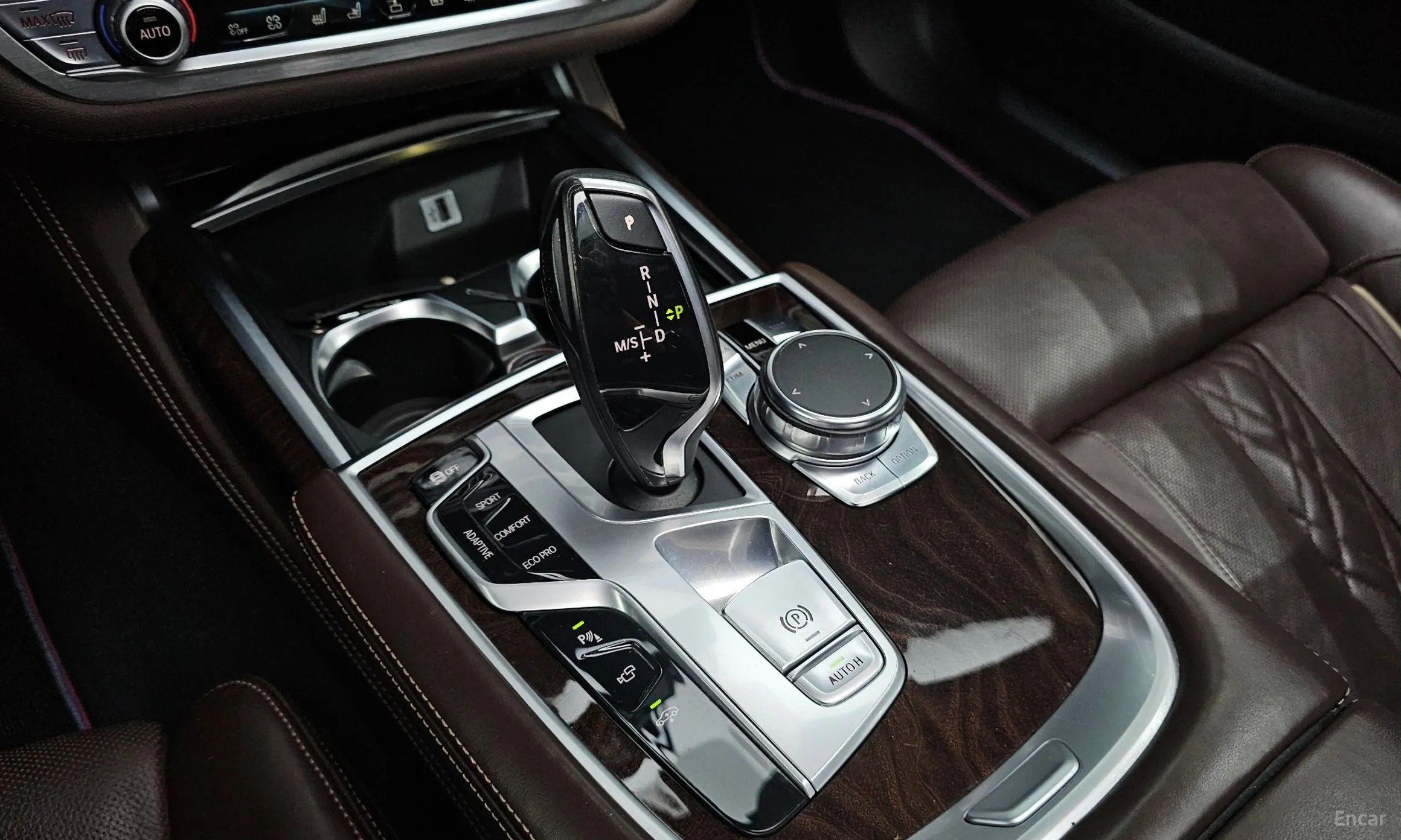 BMW 7 Series (G11) превью 9