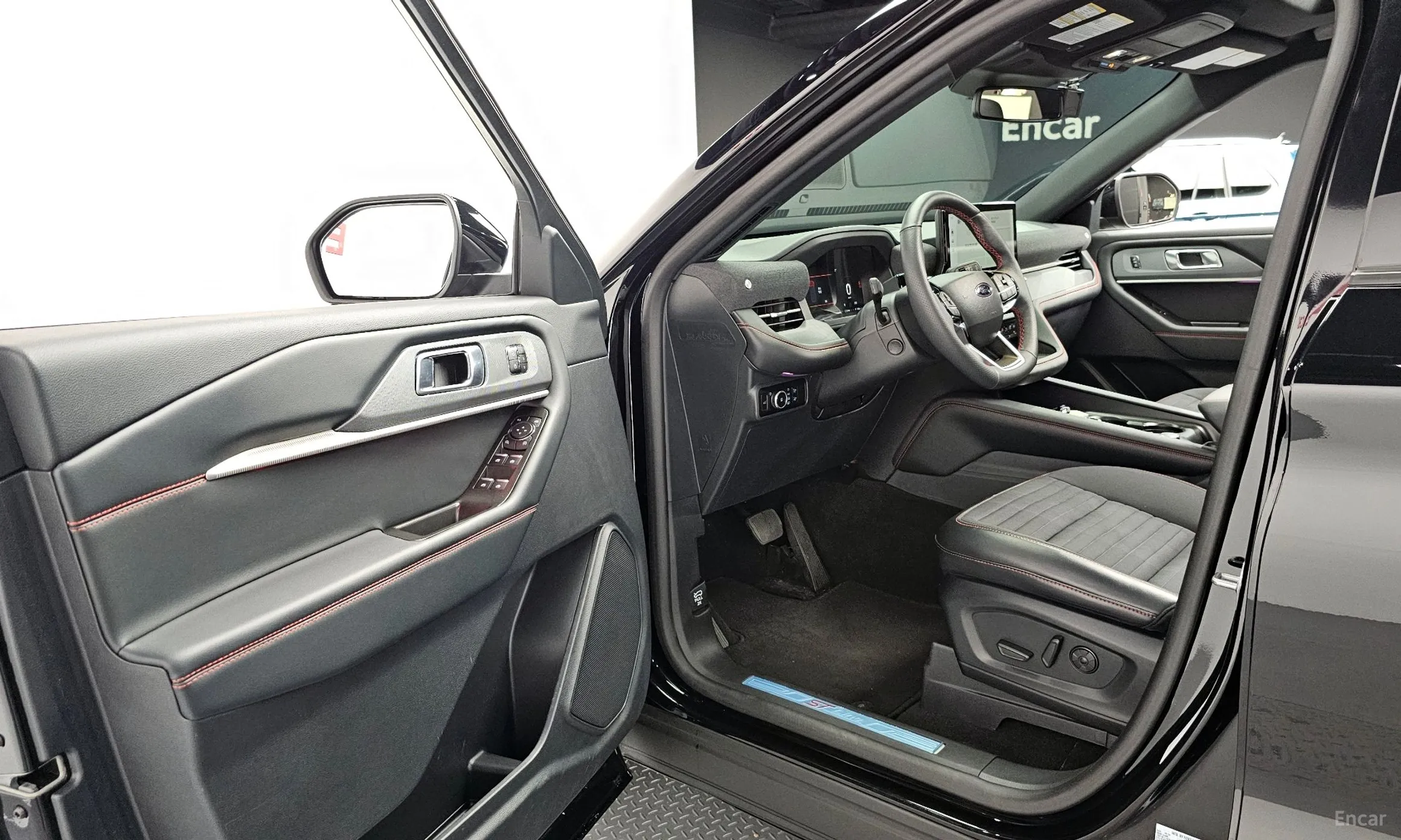 Ford Explorer 6th Generation превью 11