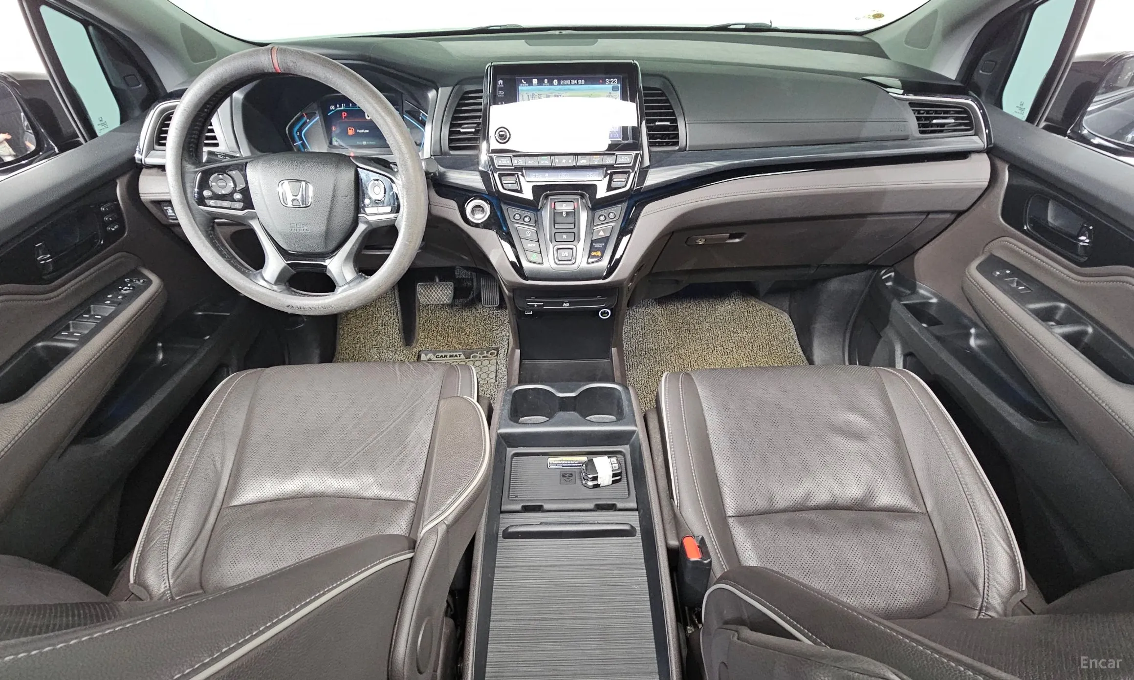 Honda Odyssey превью 7